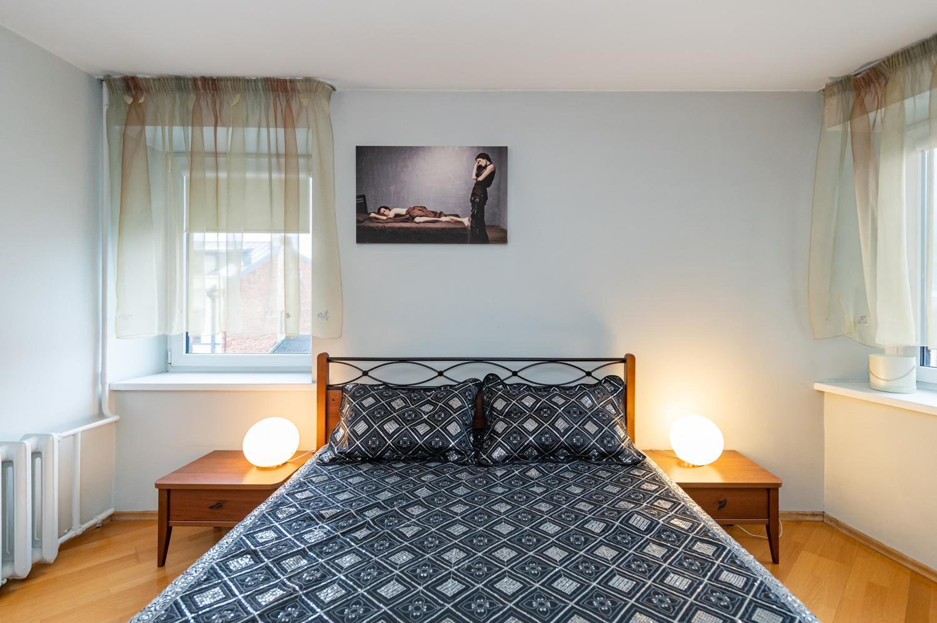 Charming city center apartment by Polo Apartments view 2