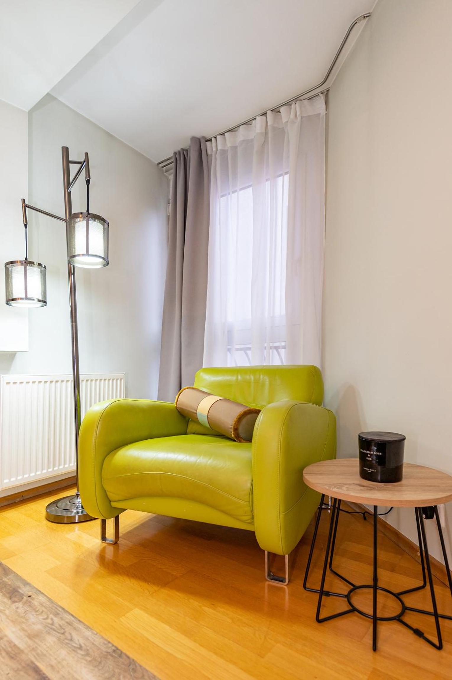 Charming city center apartment by Polo Apartments view 5