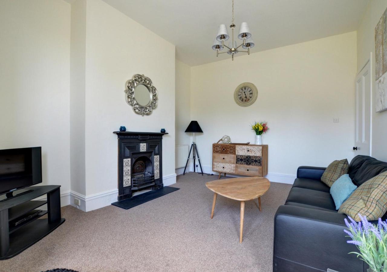 2 Bed in Swanage oc-wy358