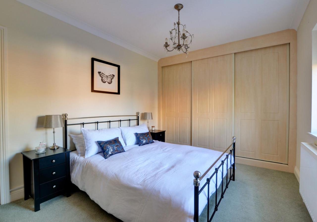 3 Bed in Swanage oc-wy374