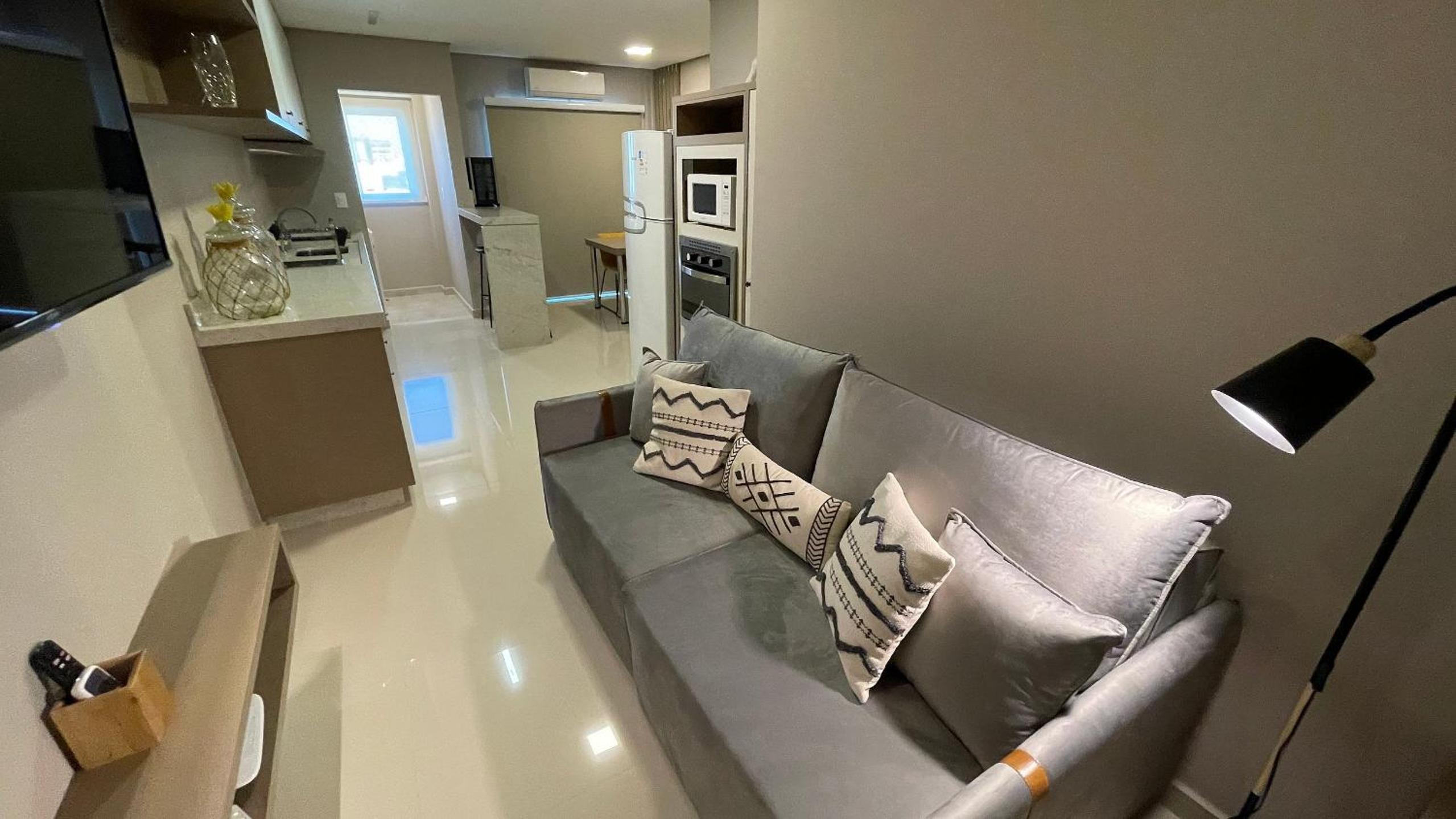 Apartamento novinho e confortável no centro de Foz view 2