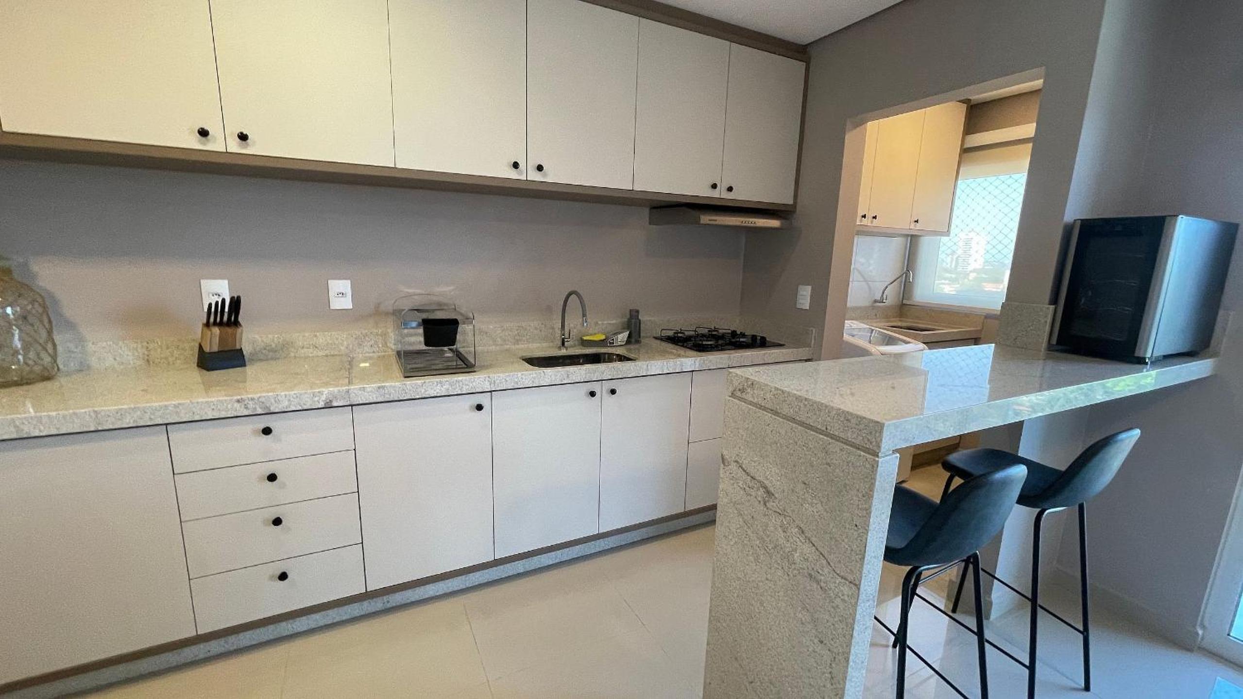 Apartamento novinho e confortável no centro de Foz view 3