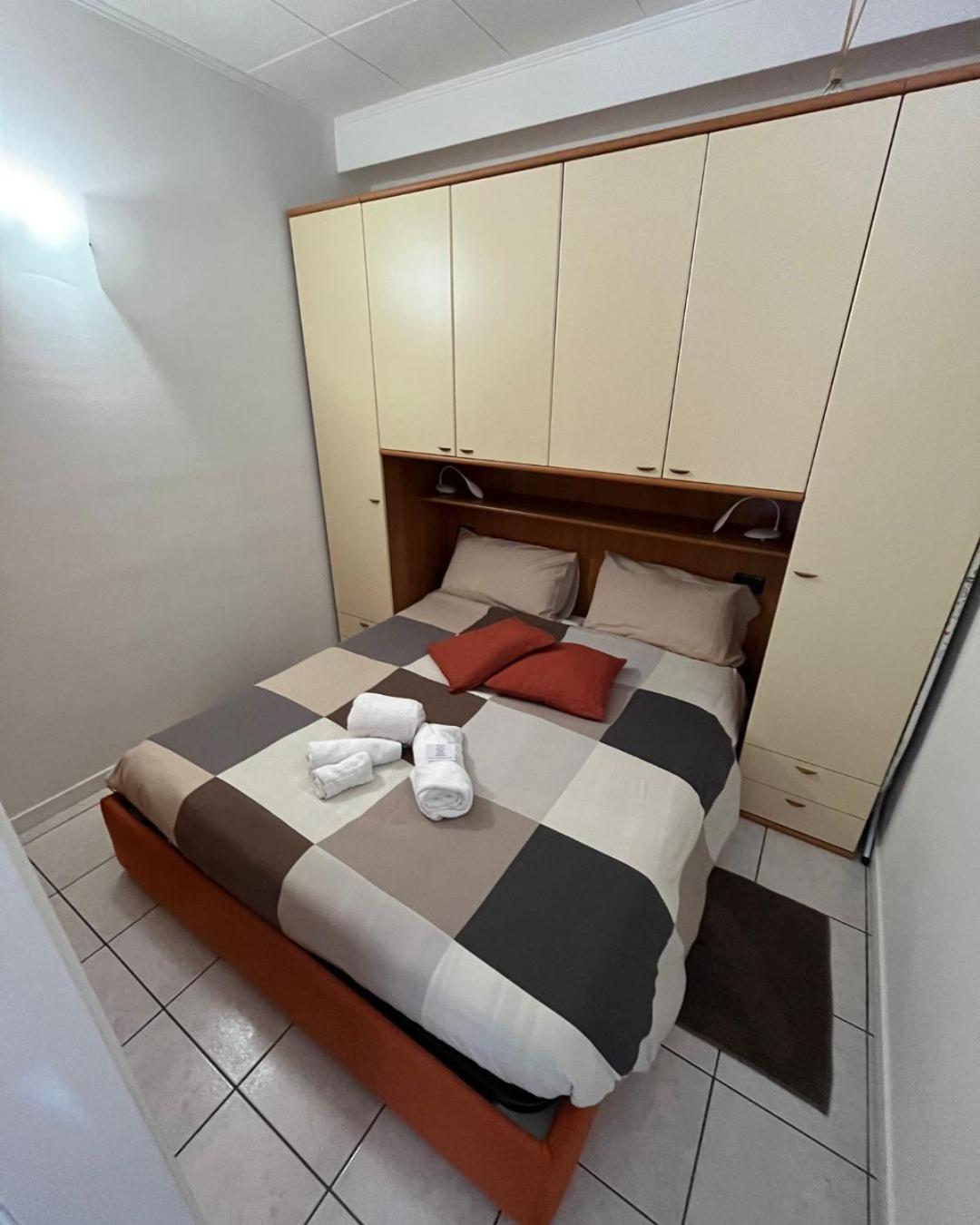 Sirmione Vacations - Gardalakeapartment a Sirmione - Property Image 20