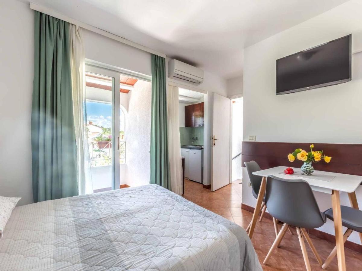 Apartments Radan