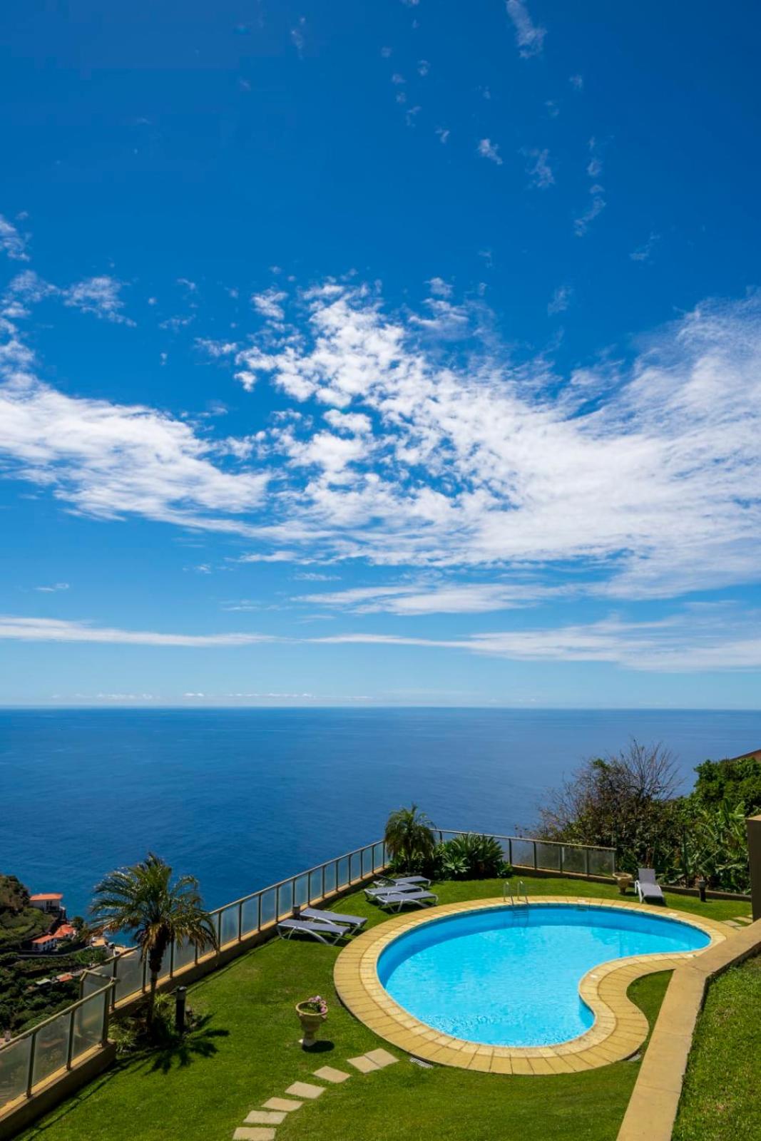 Calheta Victory View by An Island Apart