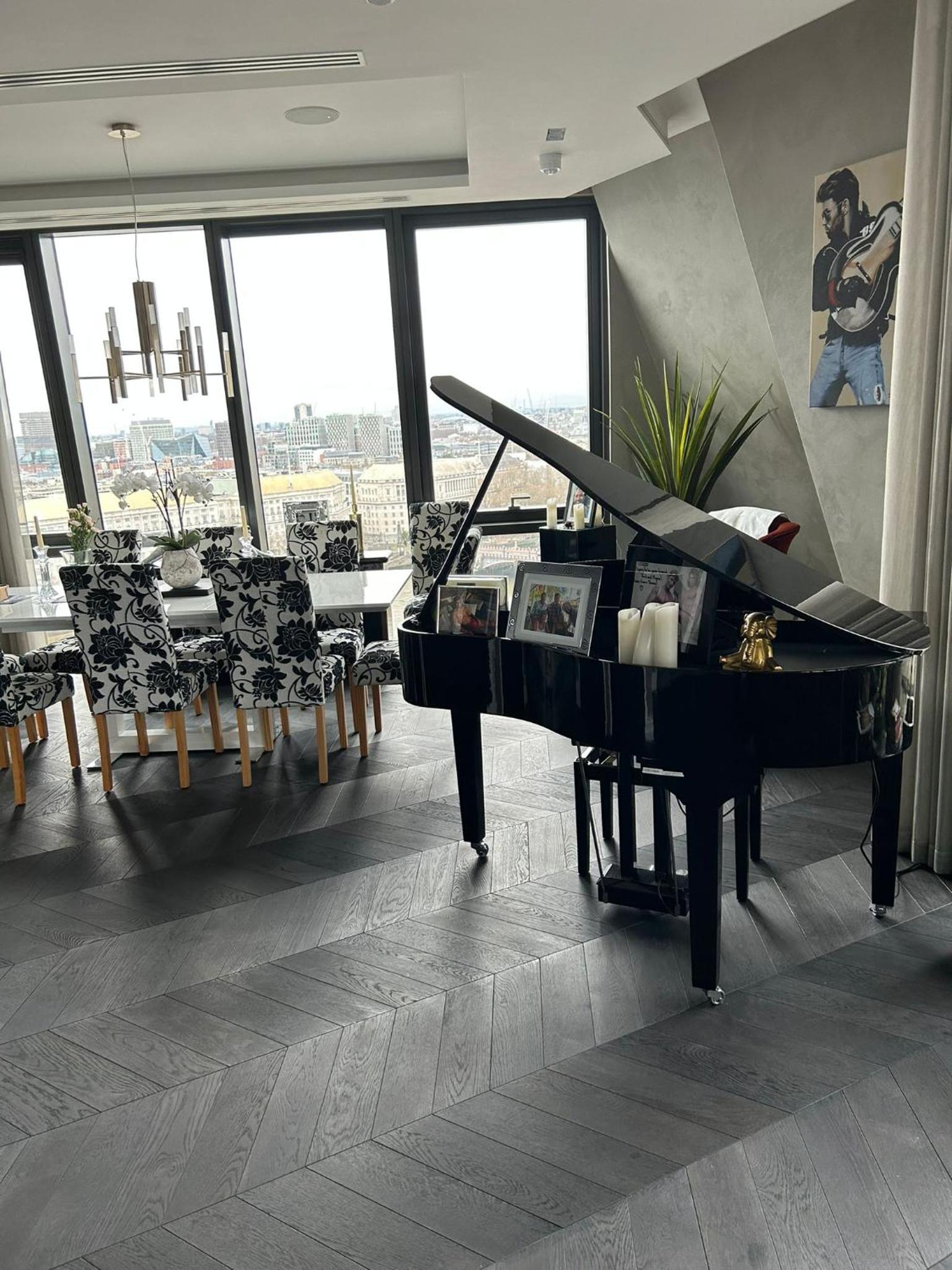 Parliament House - Luxury Penthouse
