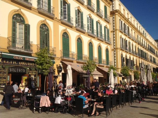 Apartamento Antares Edificio céntrico de 1800