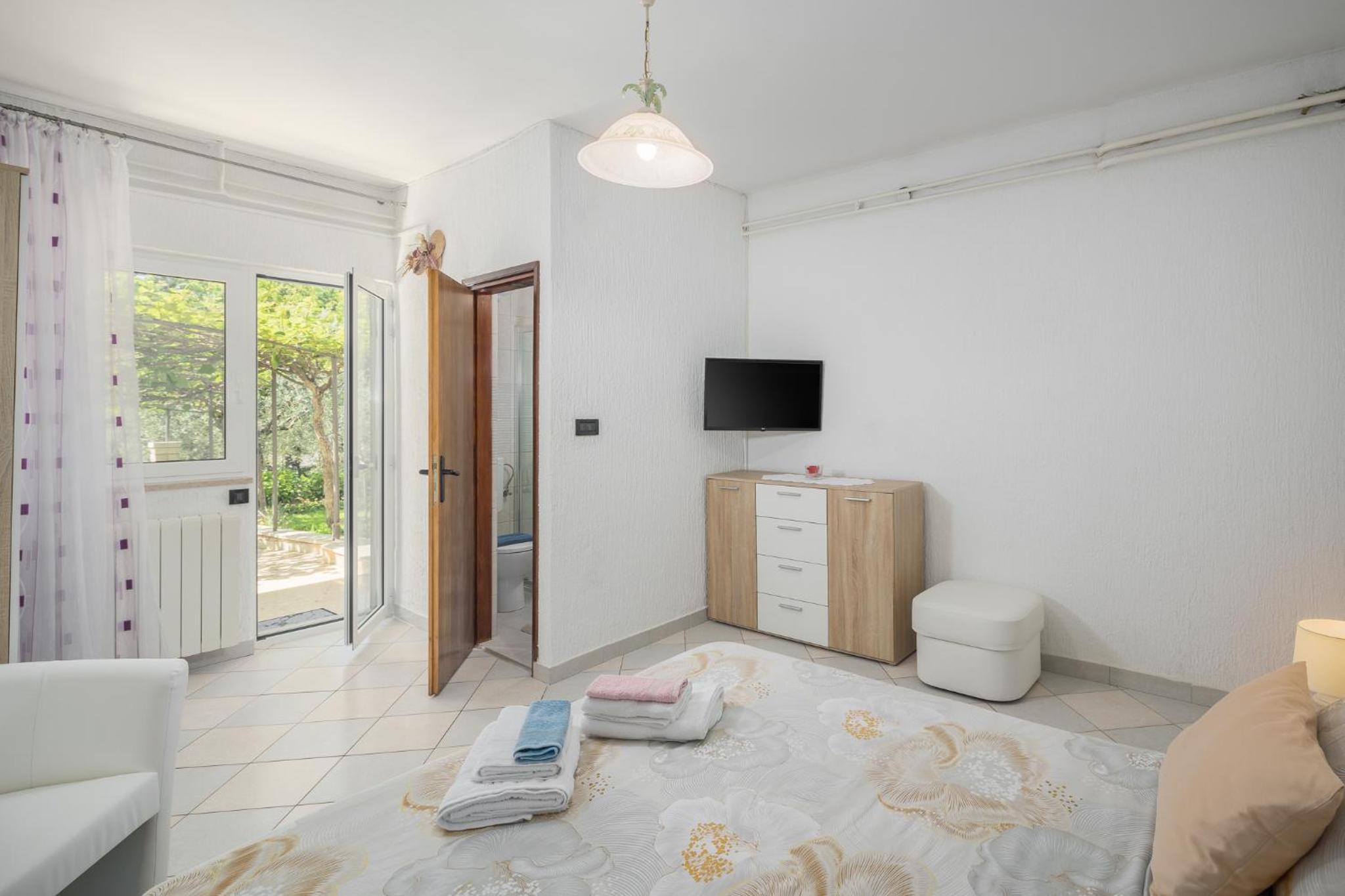 Apartment Kazalac Green Oasis