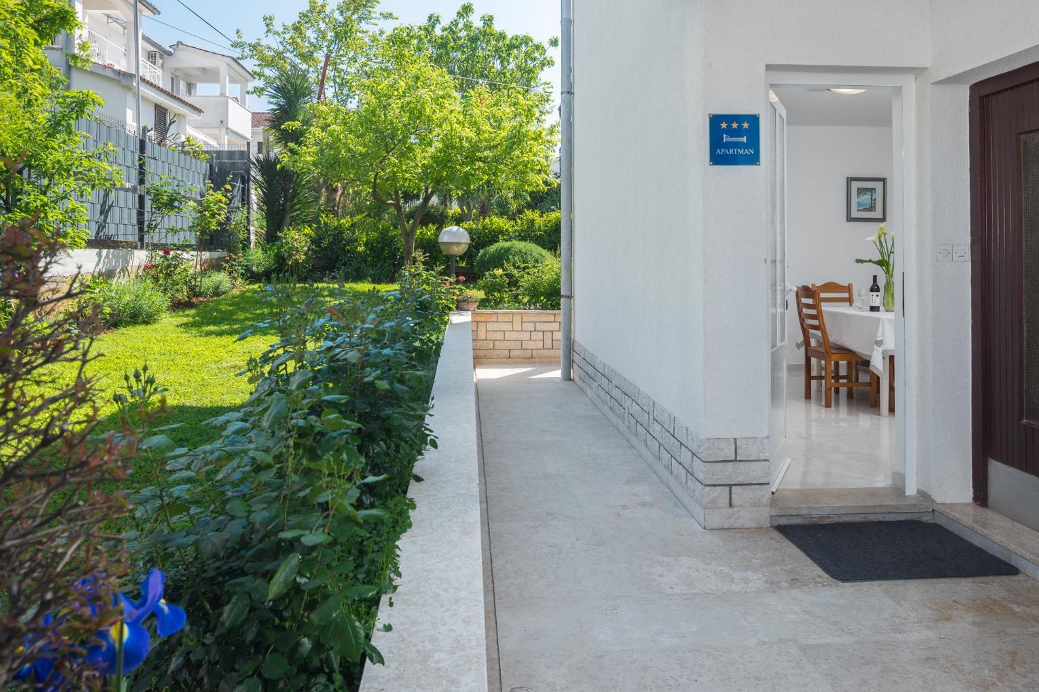 Apartment Kazalac Green Oasis