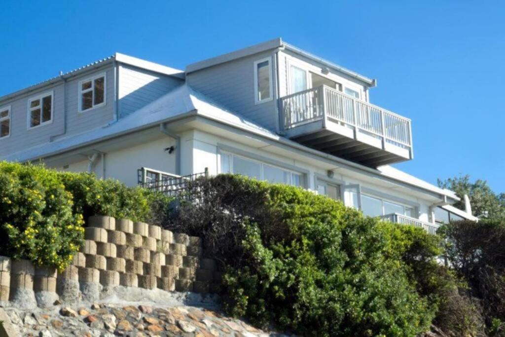 Panoramic sea views - loft apartment view 5