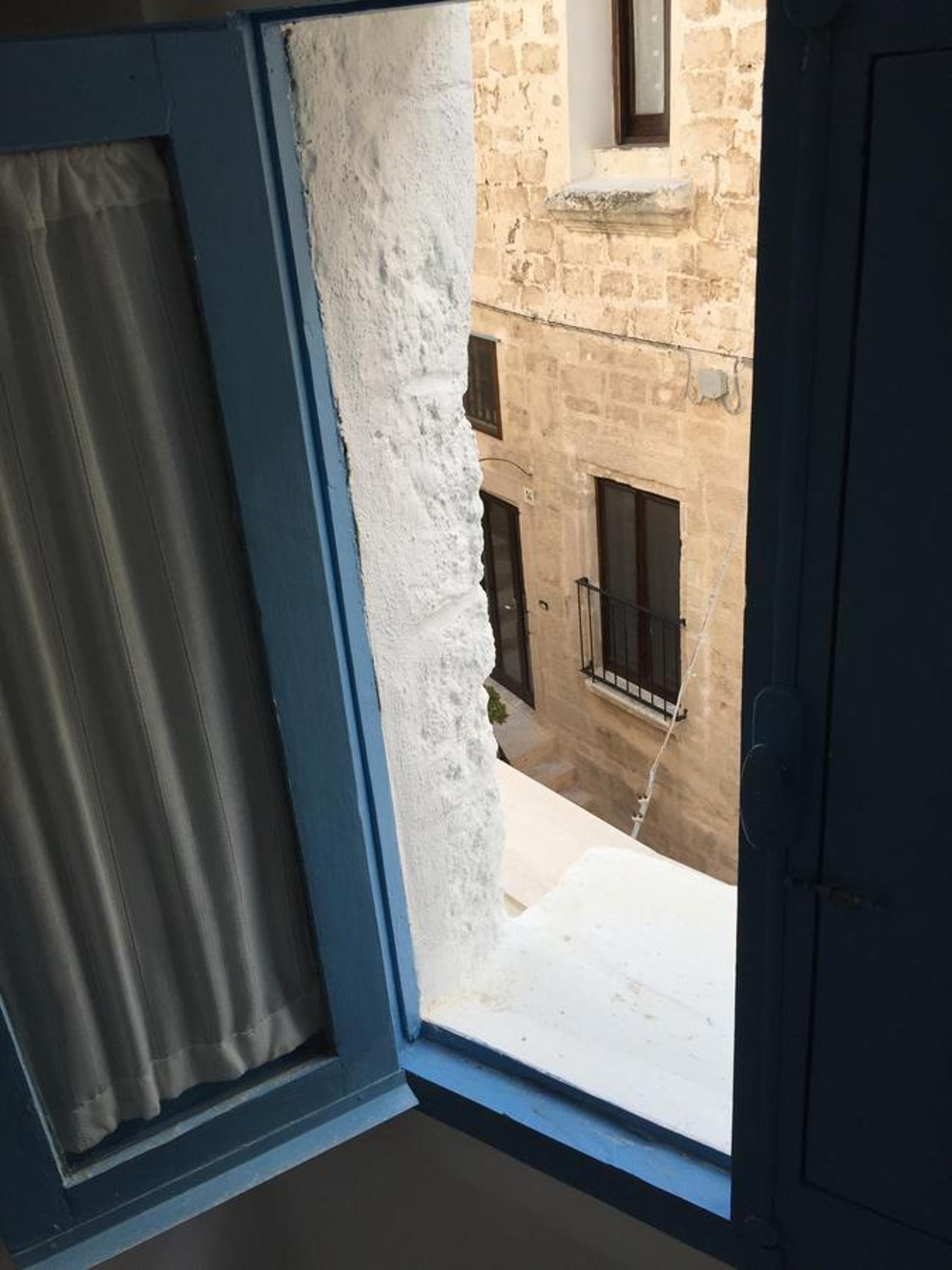 Photo 47