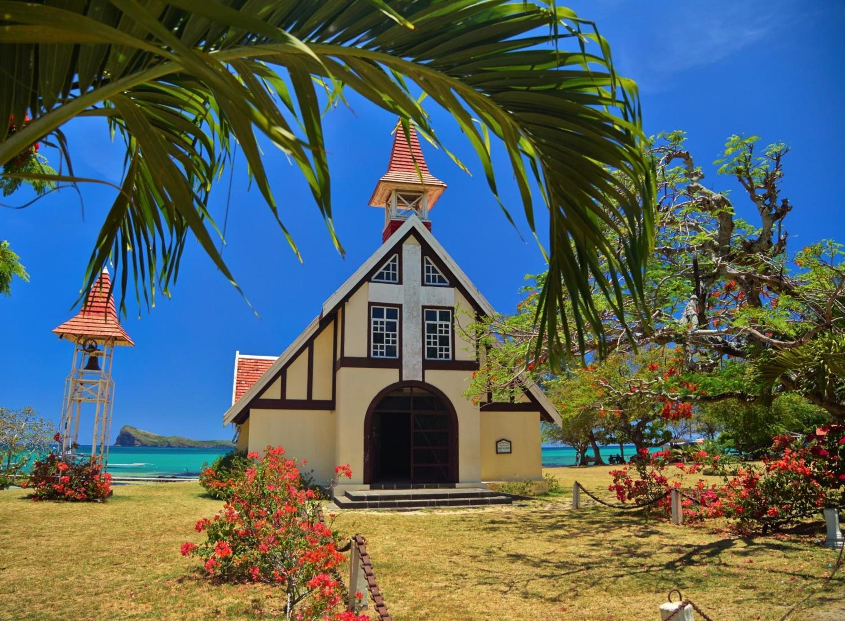 Cape Point Seafront by LOV Mauritius