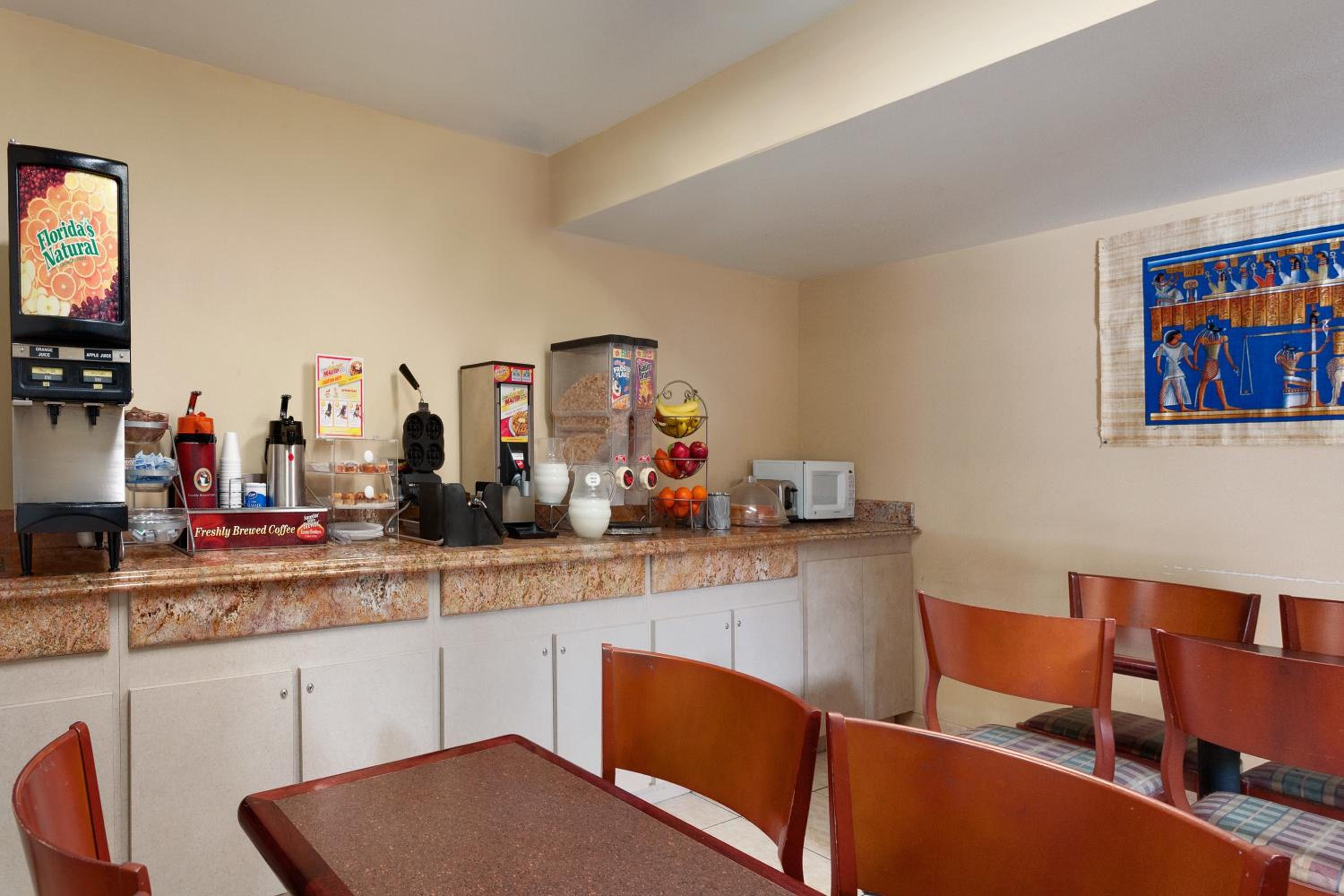 Triplodge of Santa Clarita - Property Image 5