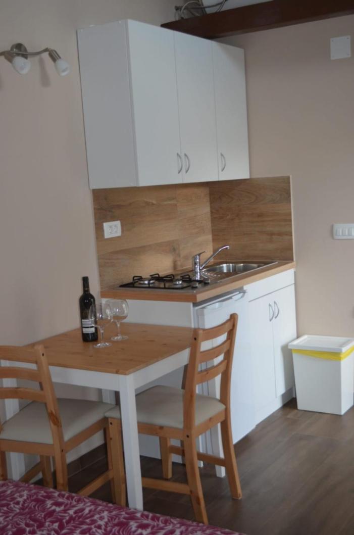 Studio apartment MM view 2