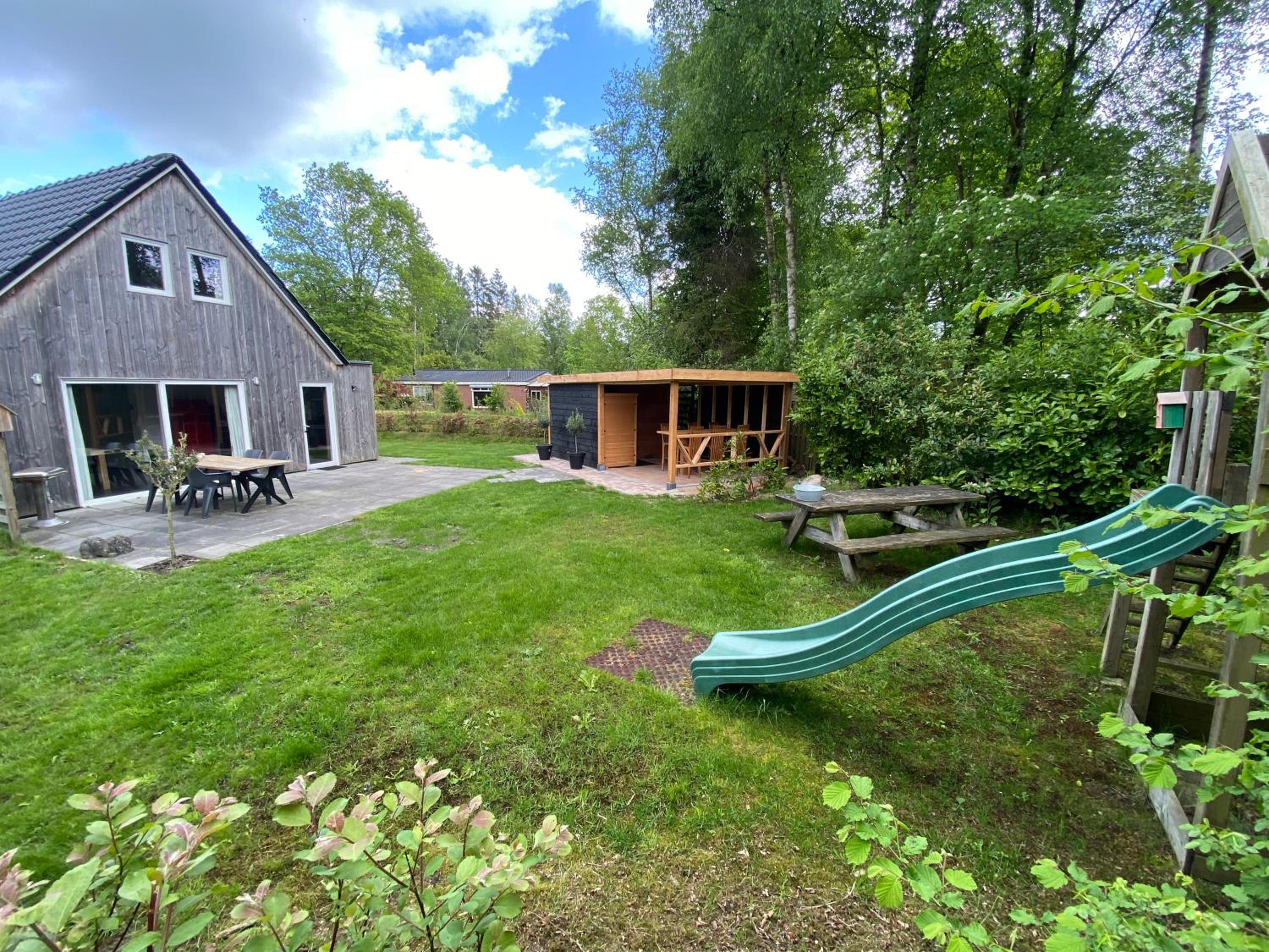 Photo 16