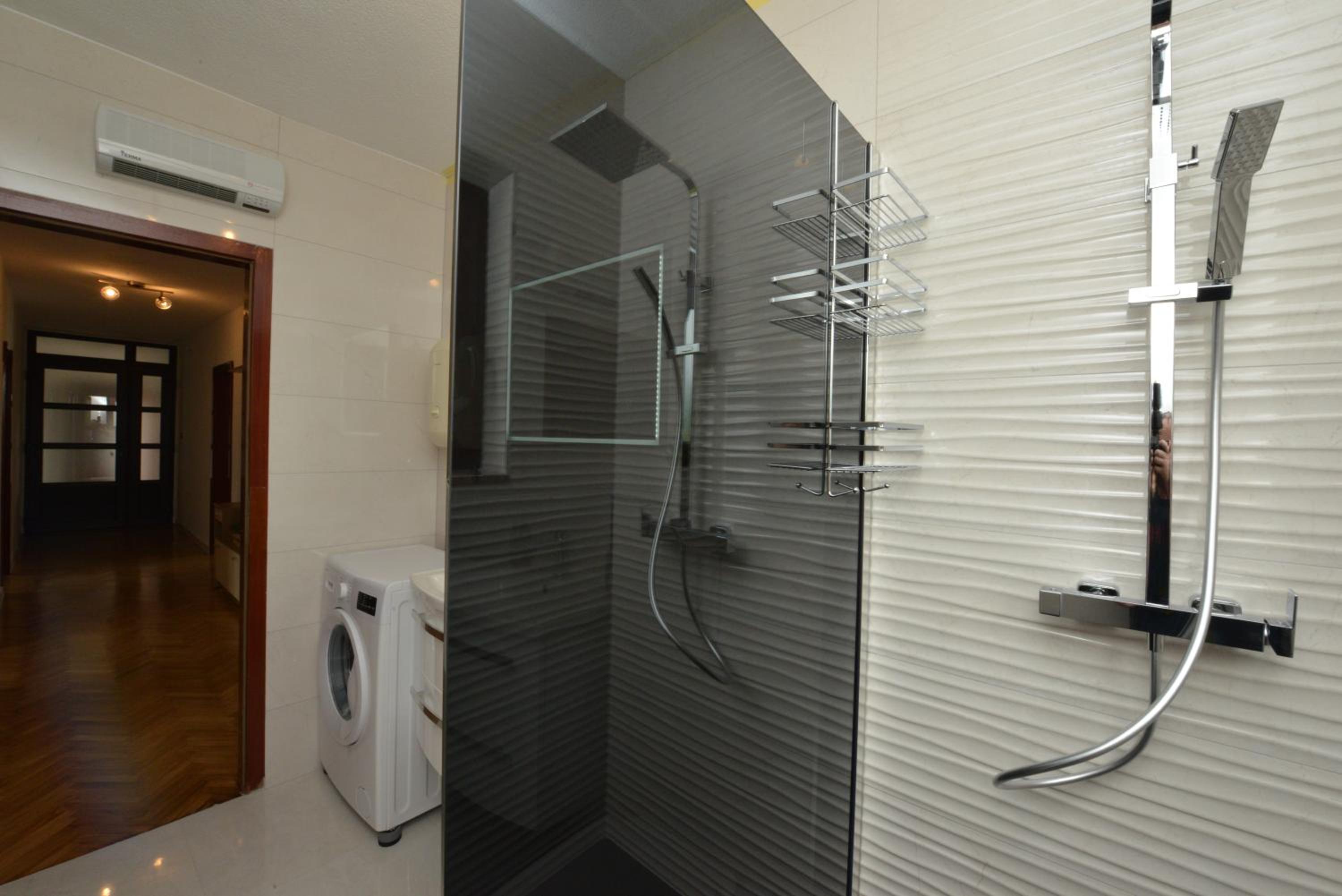 Apartmani Ivan view 3