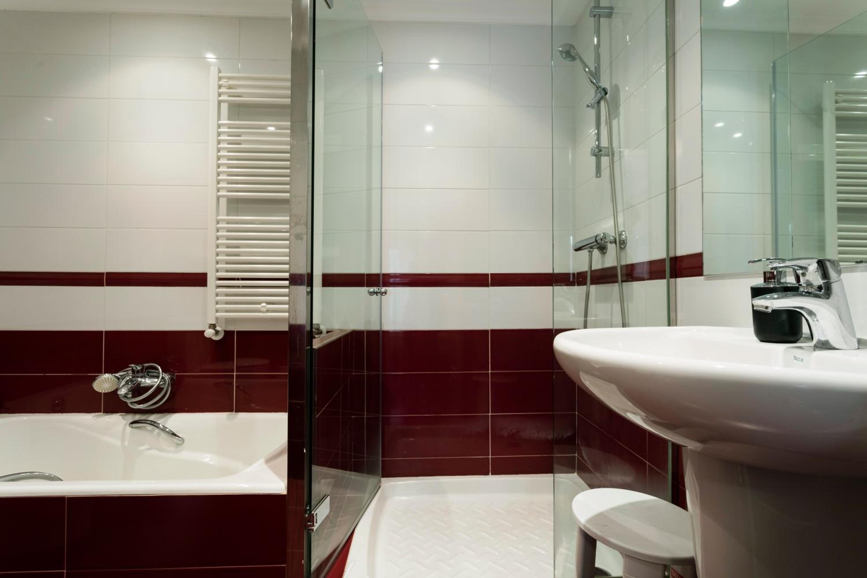 Hondarribia by Basquelidays photo 2