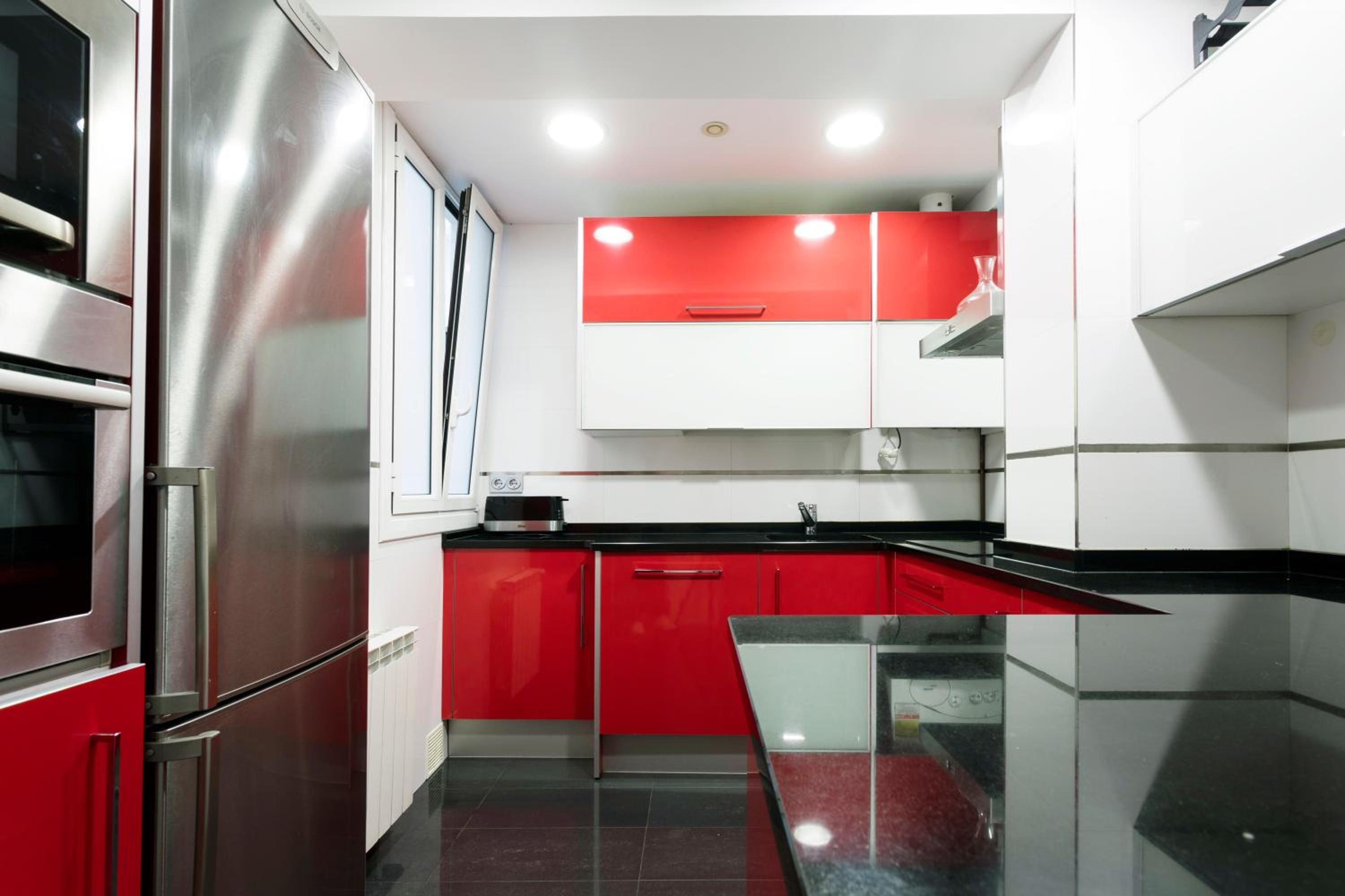 Hondarribia by Basquelidays photo 4