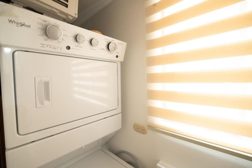 Comfortable 2 bedroom apartment, conveniently located