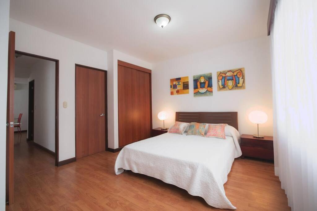 Comfortable 2 bedroom apartment, conveniently located
