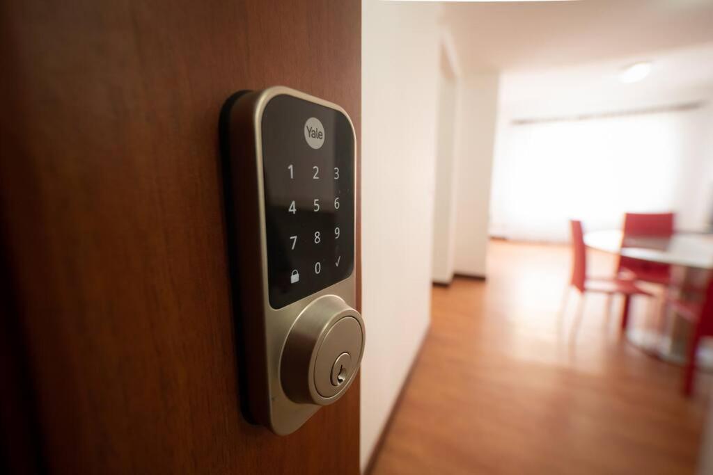 Comfortable 2 bedroom apartment, conveniently located