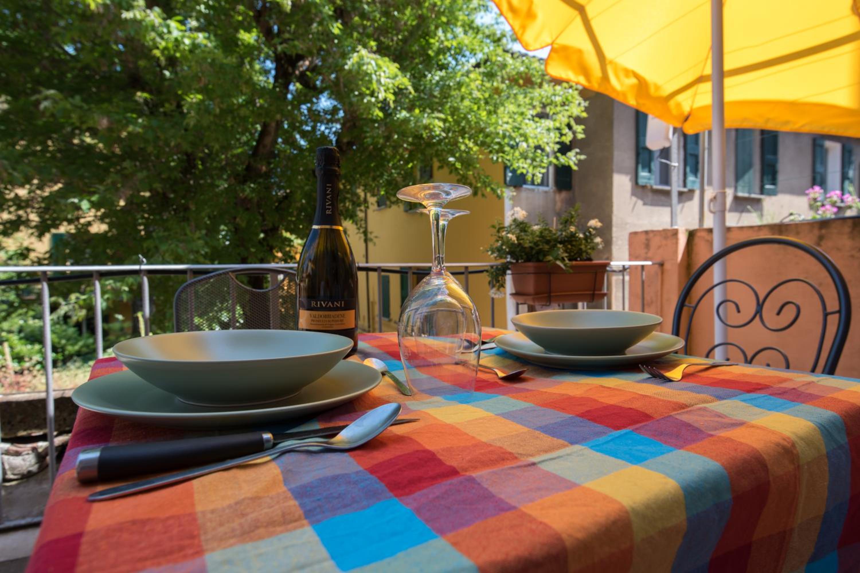 Capo di Lucca Home - in the historical center with terrace view 2