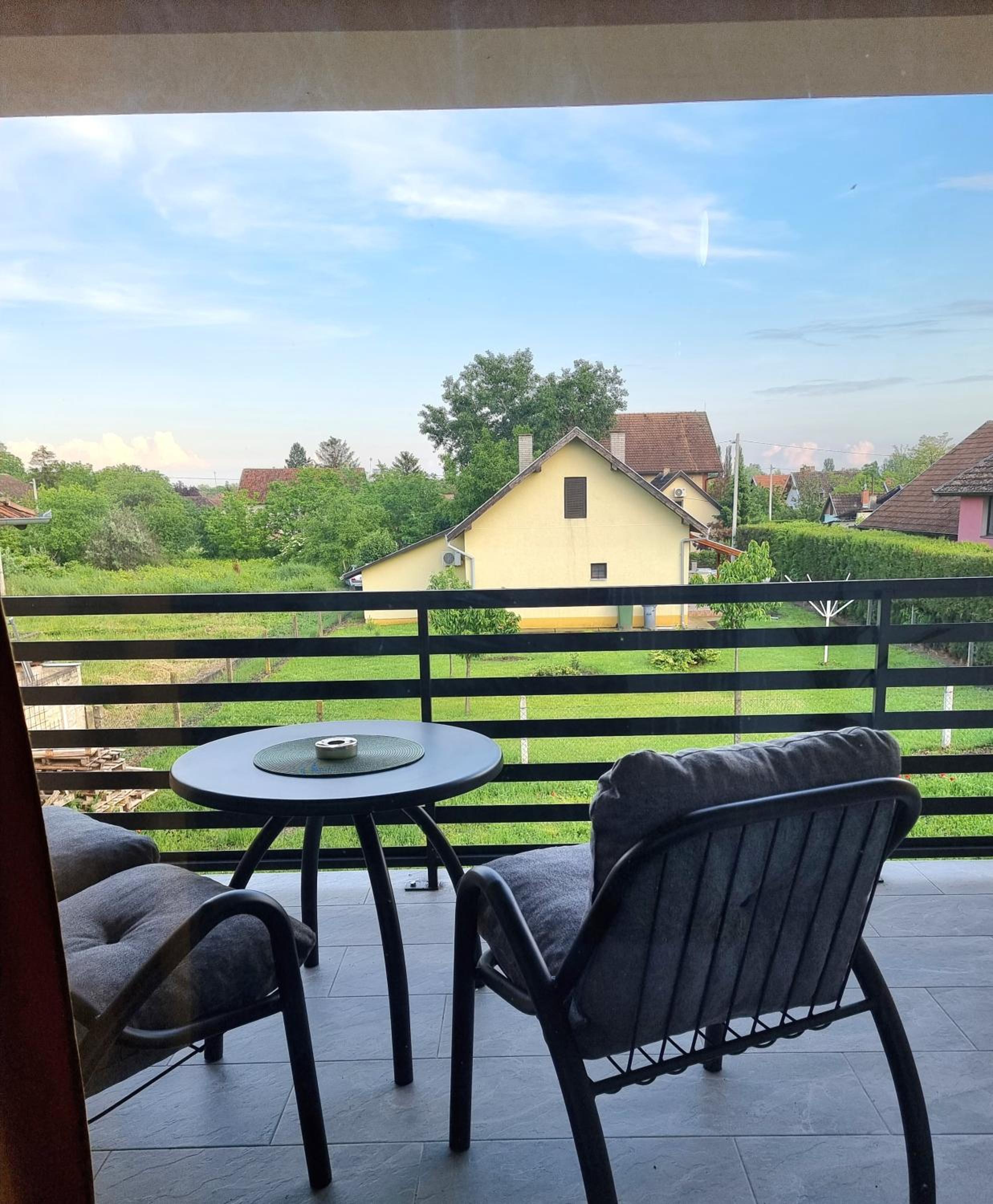 Photo 42