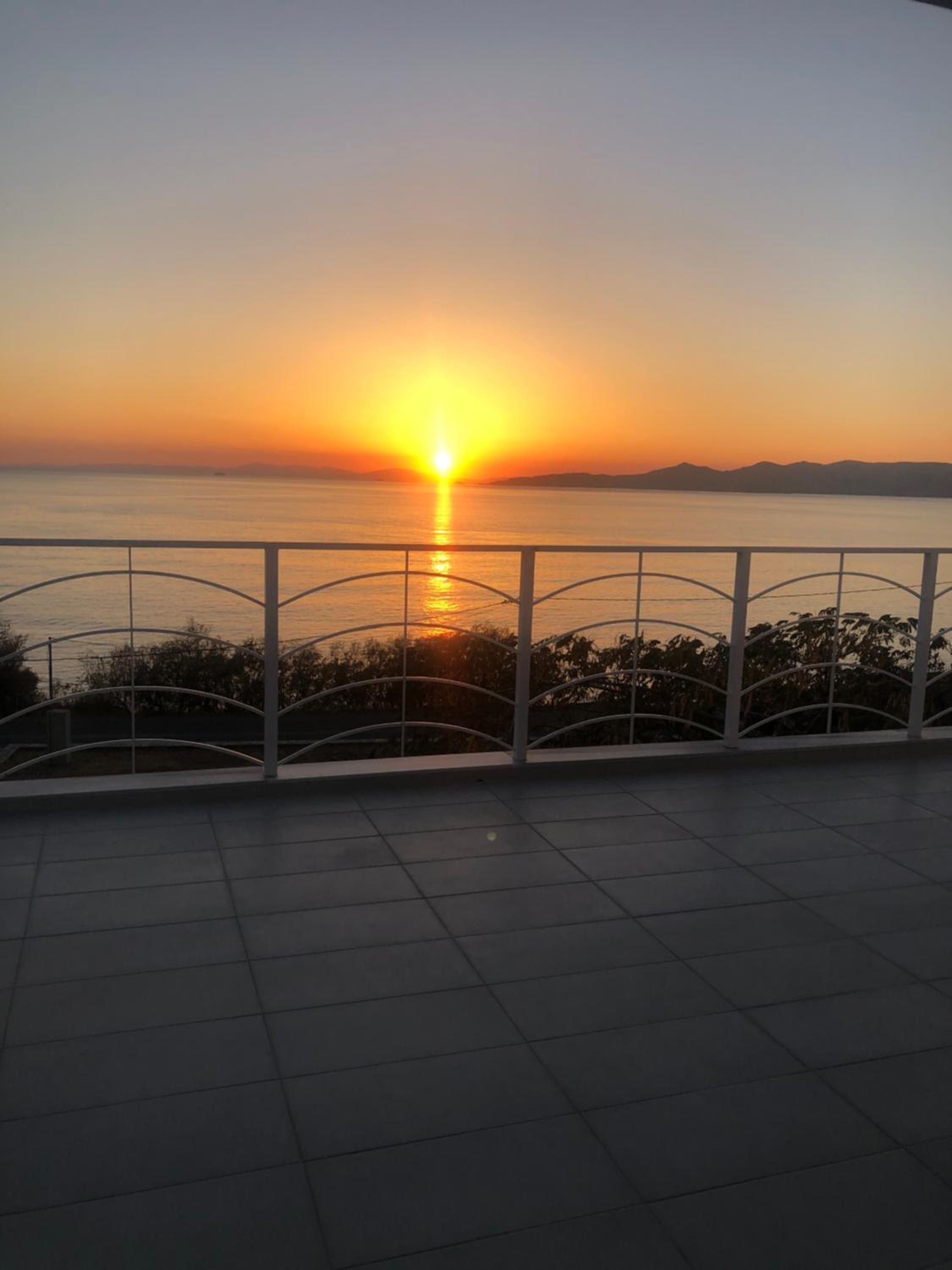 Dreamy Sunsets Faros