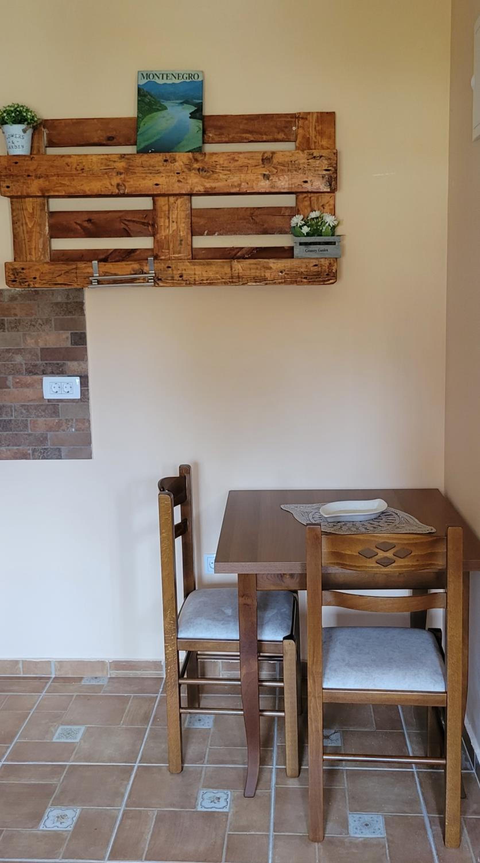 Apartment Perović
