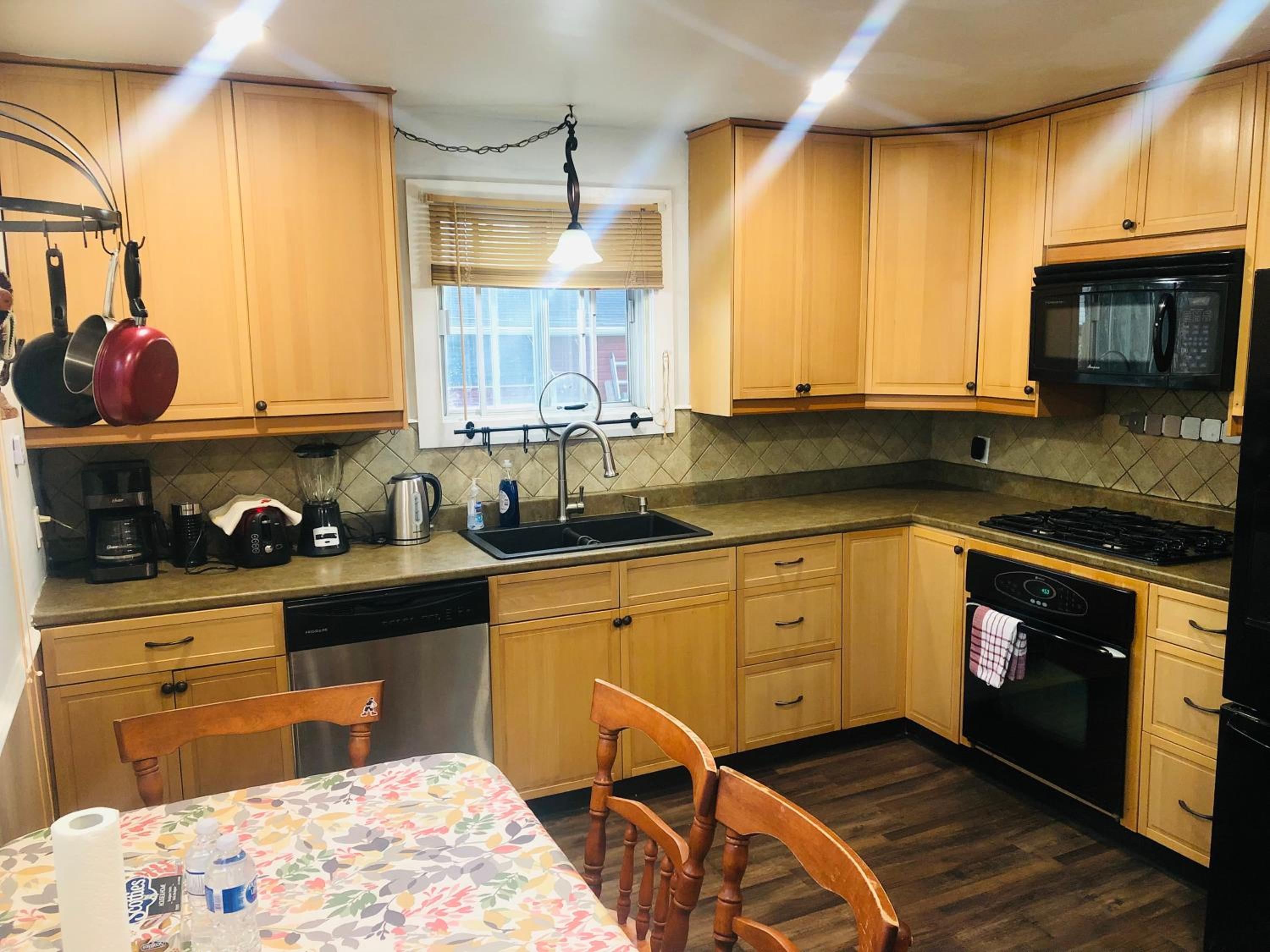 Cornwall Vacations - Entire detached 3-bedrooms cute home in Cornwall area - Property Image 16