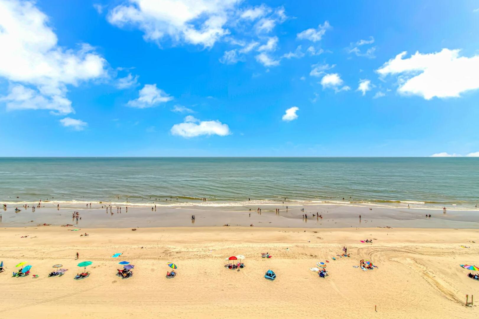 Ocean View Double Queen Suite! Perfect for 4 Guests! Sea Mist 51112 view 4