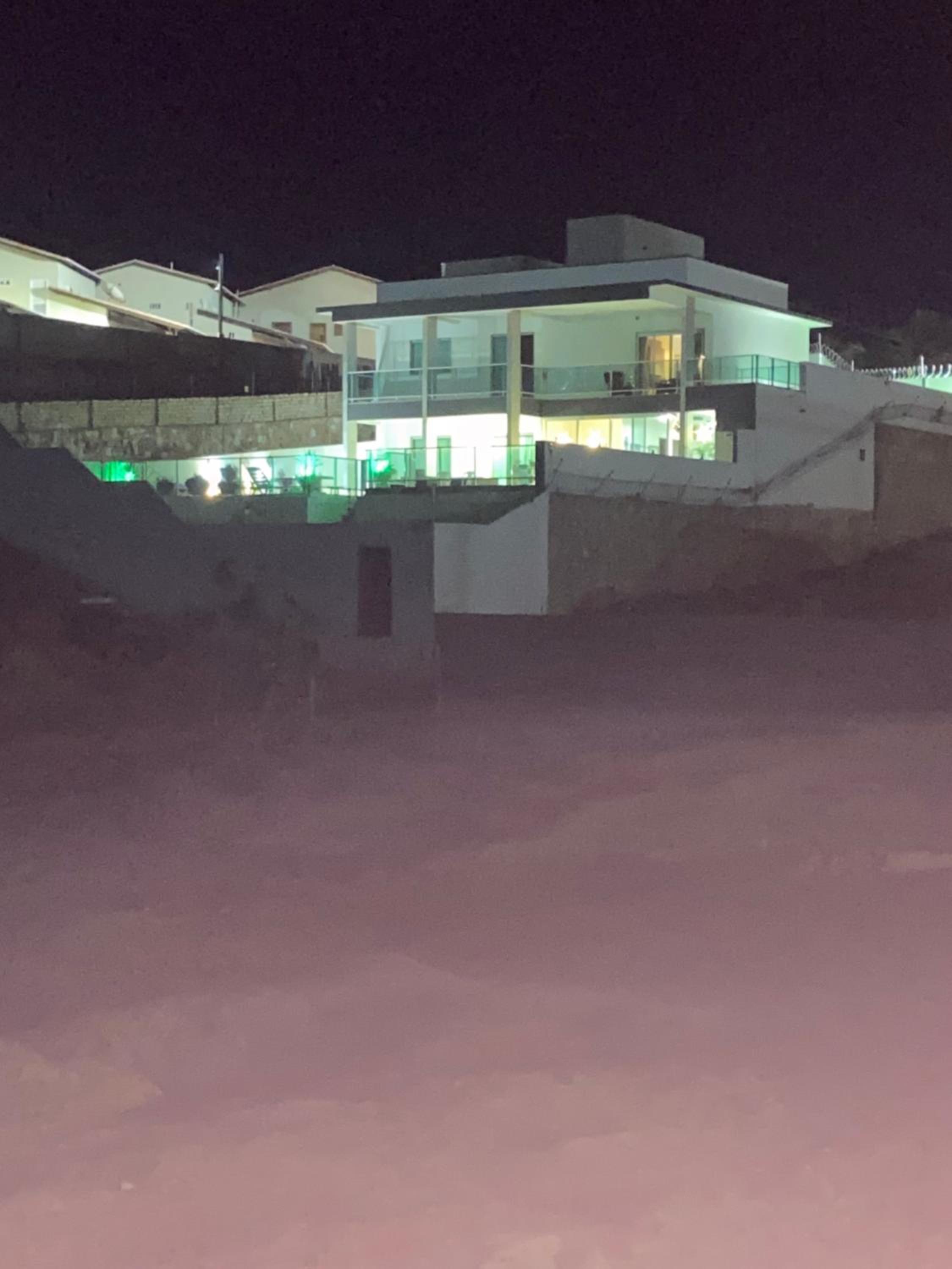 Casa Lofstrom uma luxuosa com linda vista!
