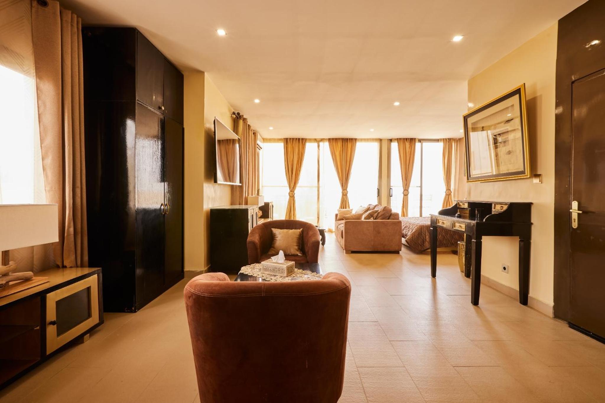 hotel room