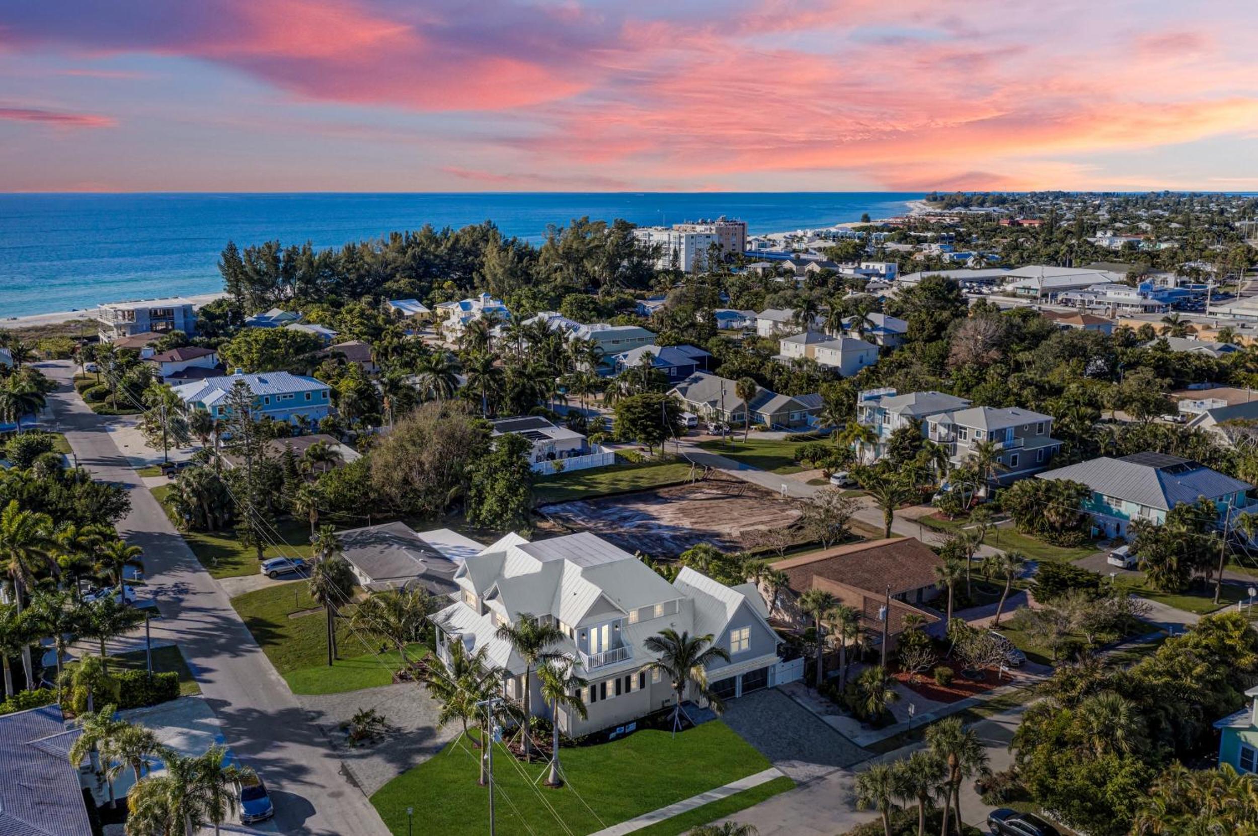 Just Beachy managed by Beach Retreats view 5