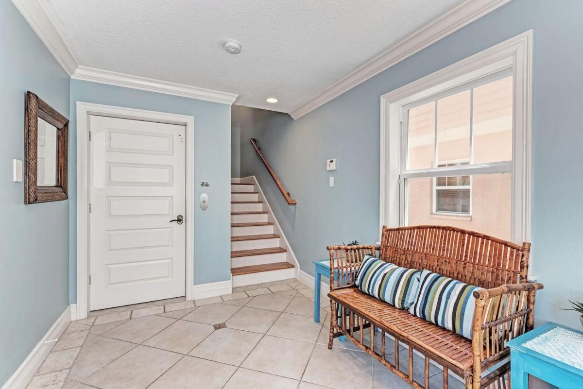 Crosswind Cottage managed by Beach Retreats view 3