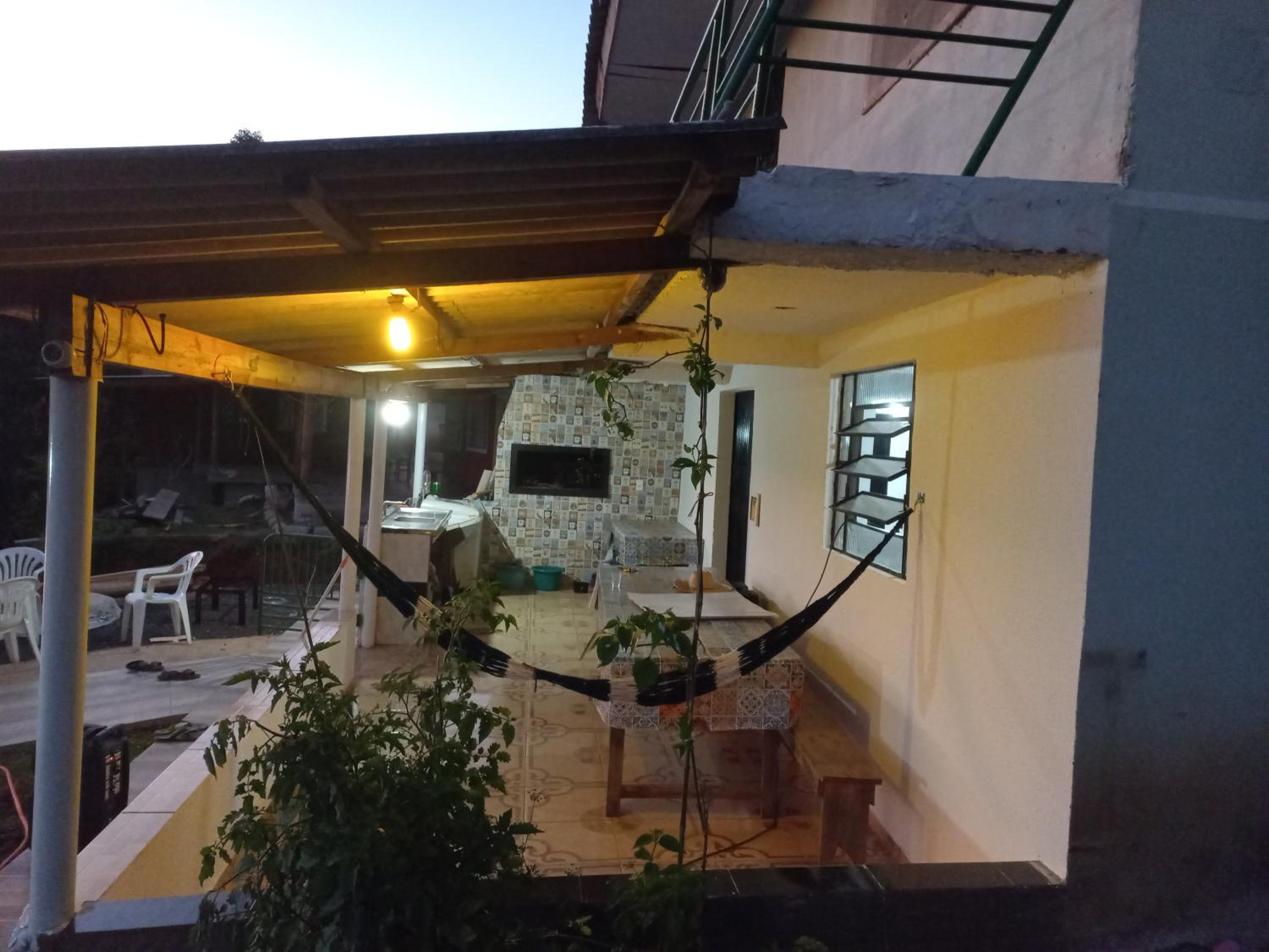 Casa alagado da balsa