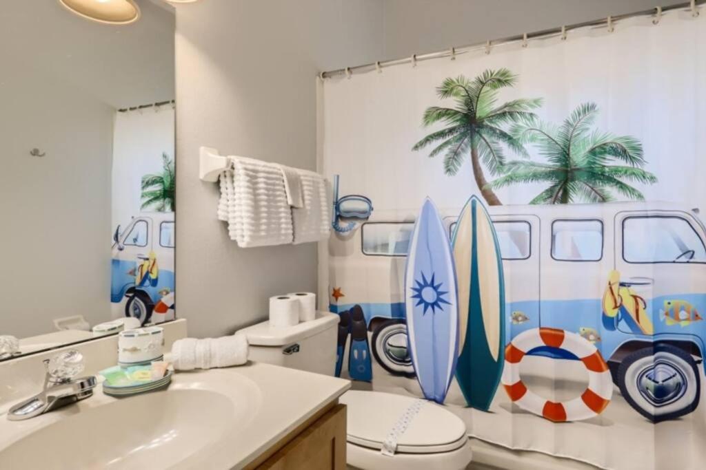 The Marvel Mansion 5BR Pool Home Near Disney World
