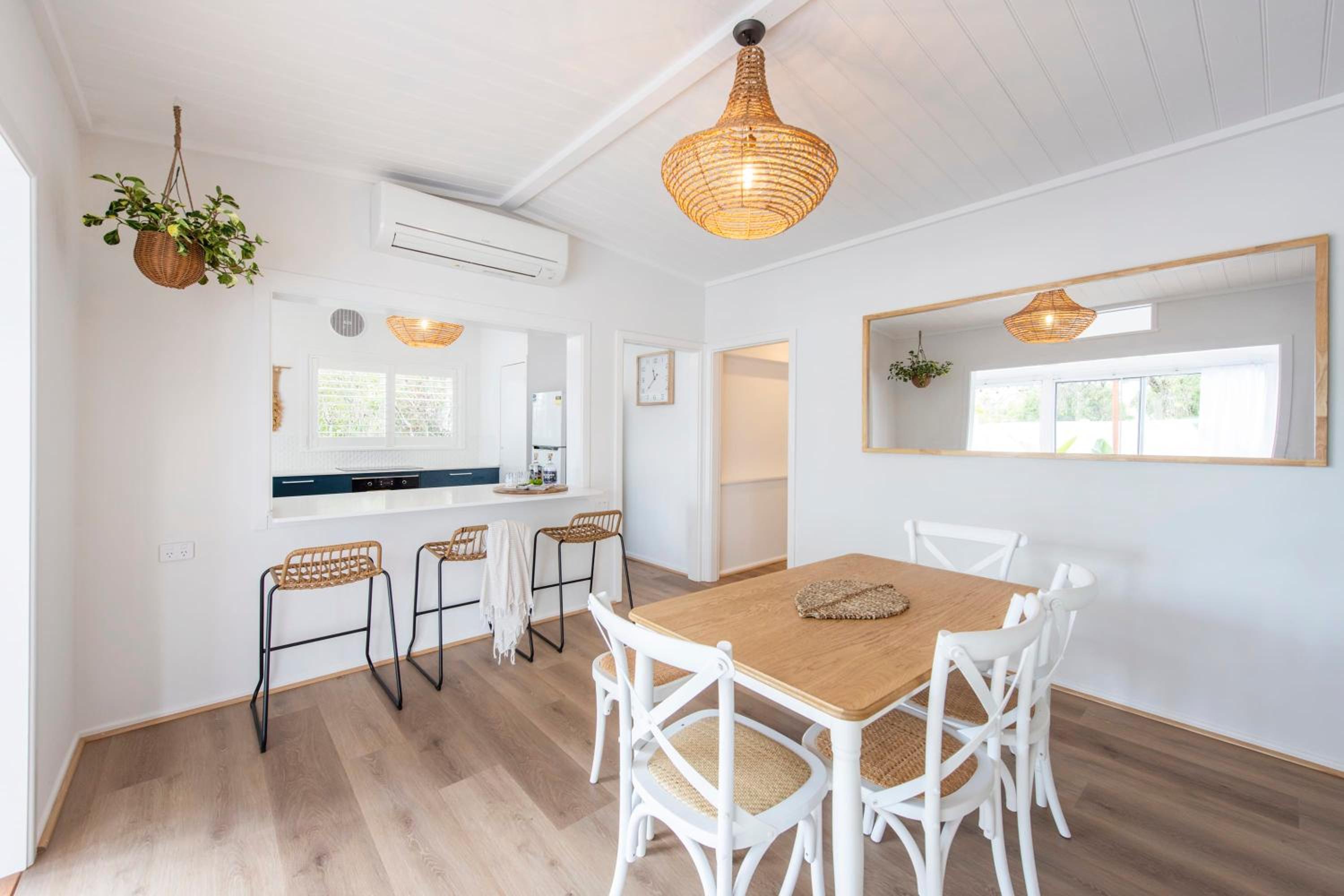Sea Breeze Cottage - oceanstays