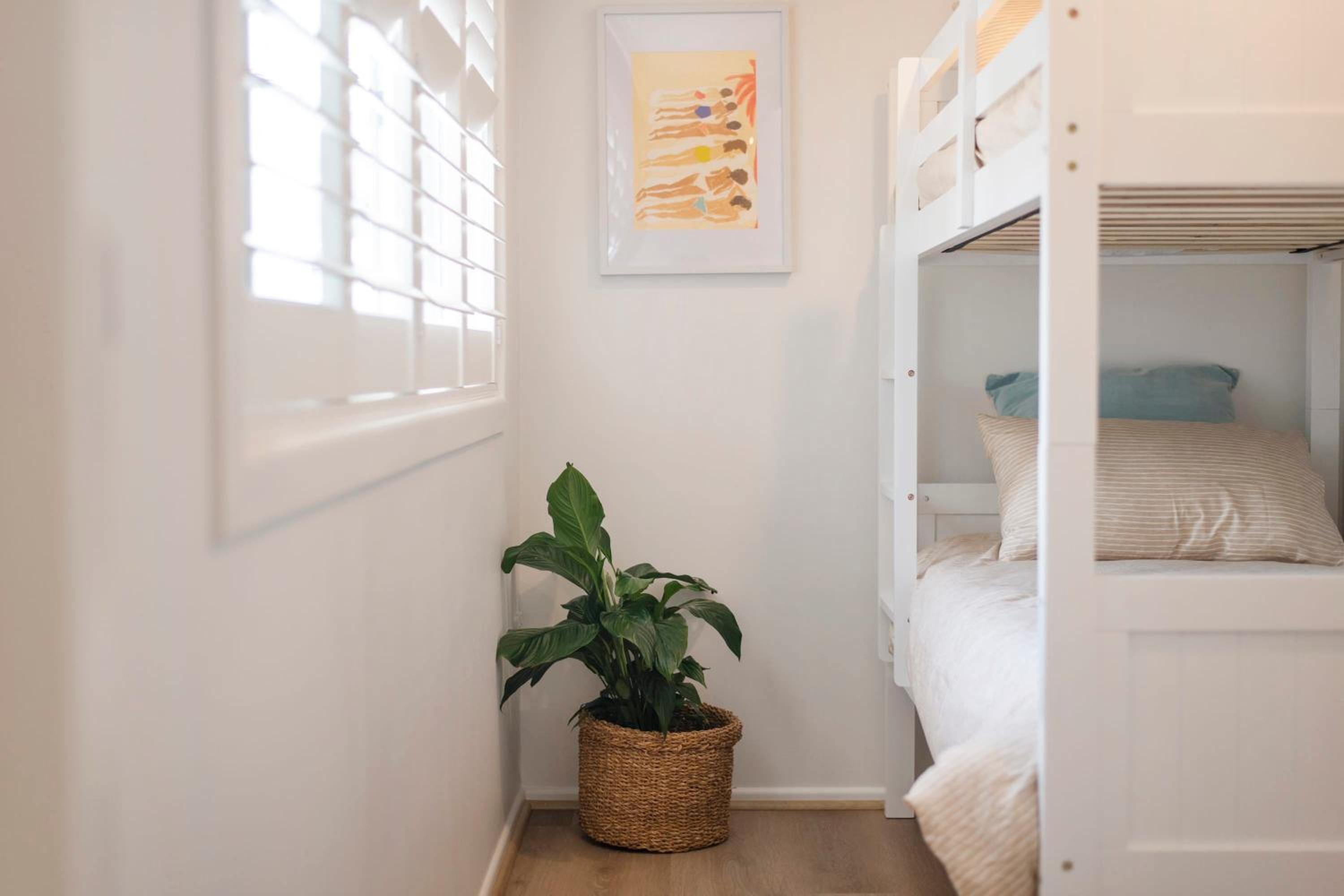 Sea Breeze Cottage - oceanstays