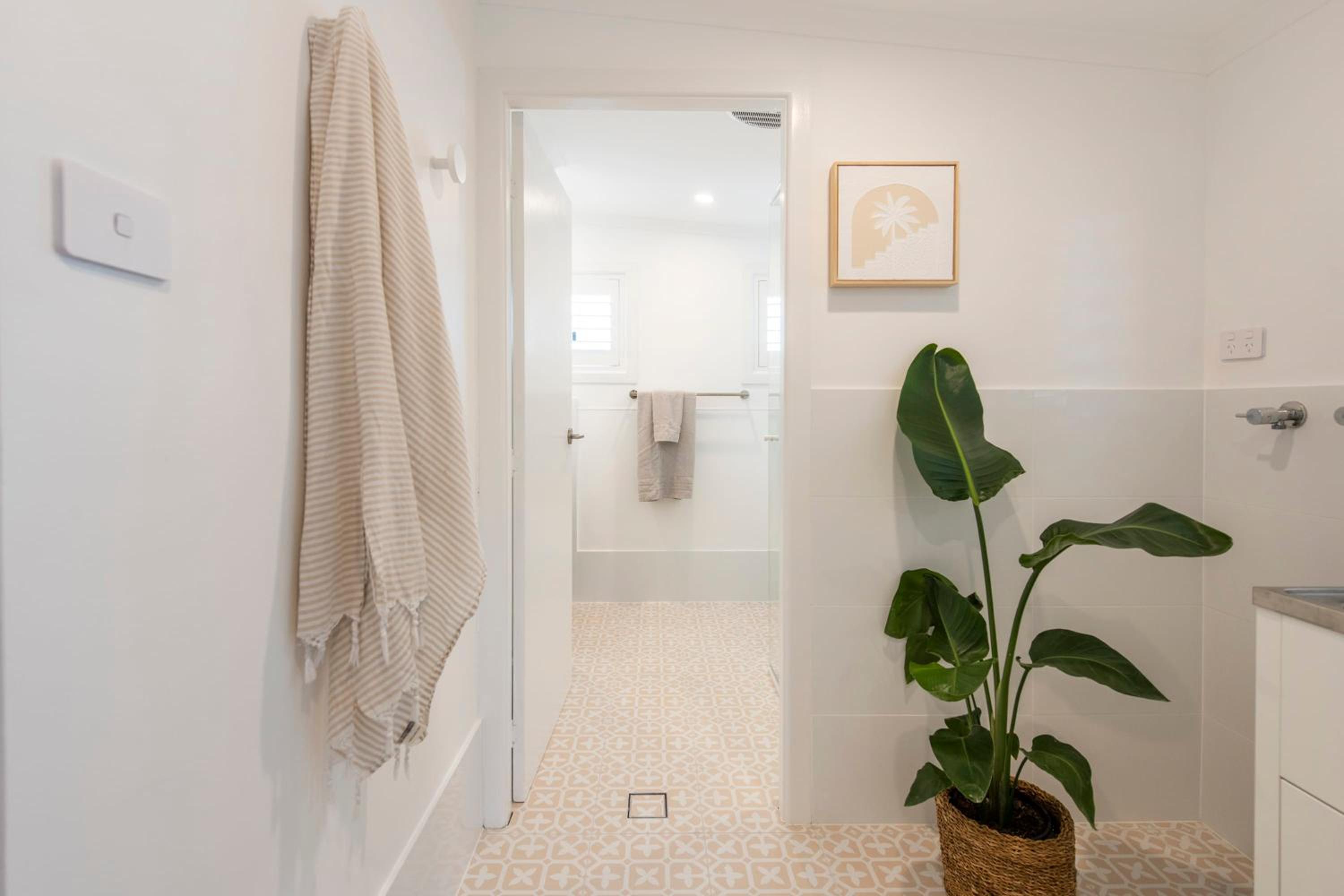 Sea Breeze Cottage - oceanstays