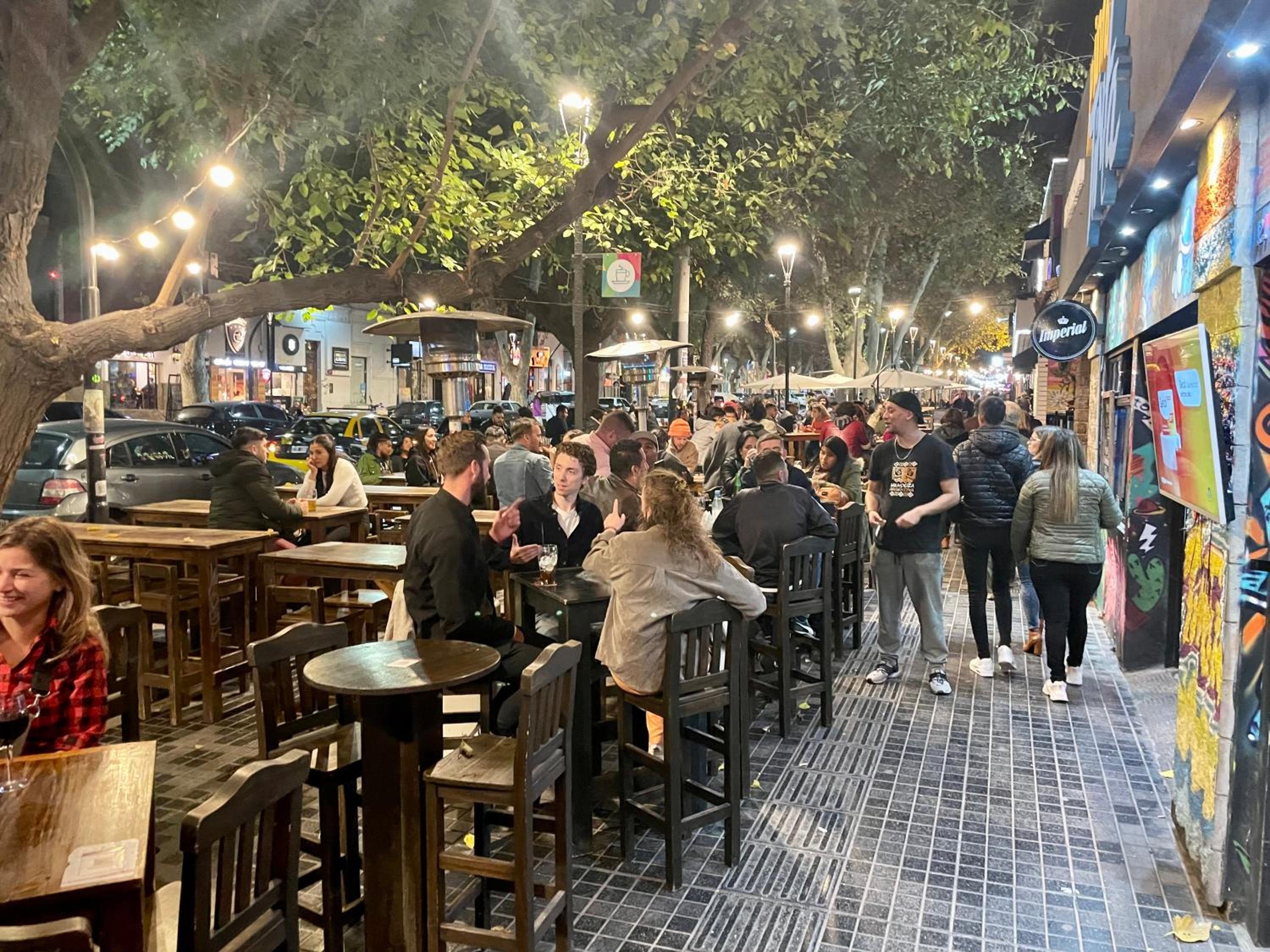 Departamento en calle Arístides, mejor zona turística