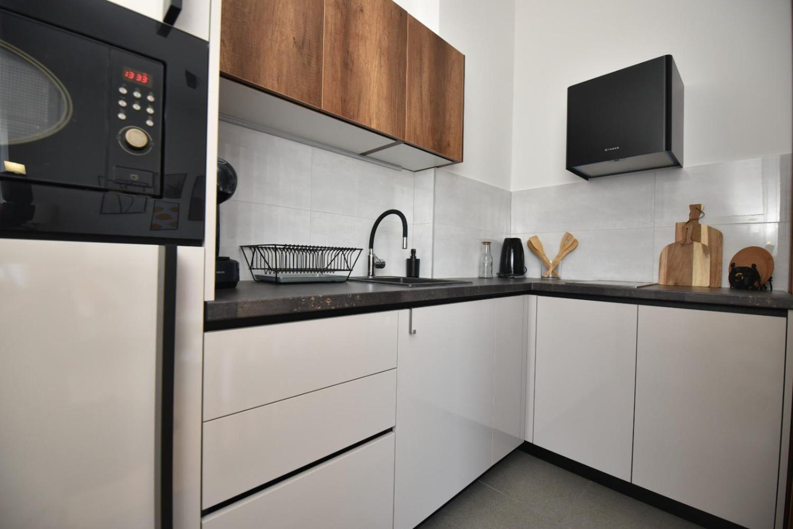 Apartman Leutar