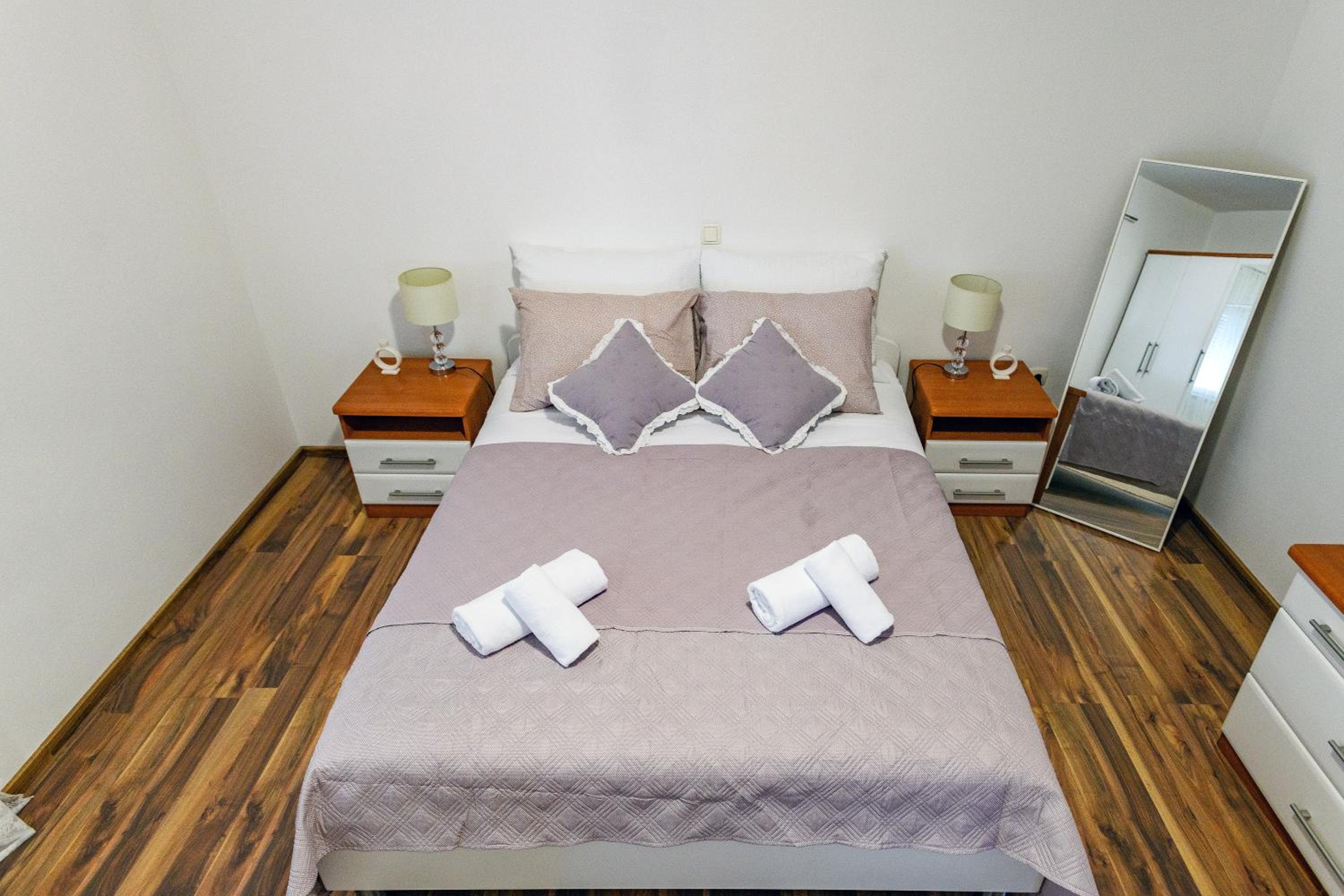 Photo 57