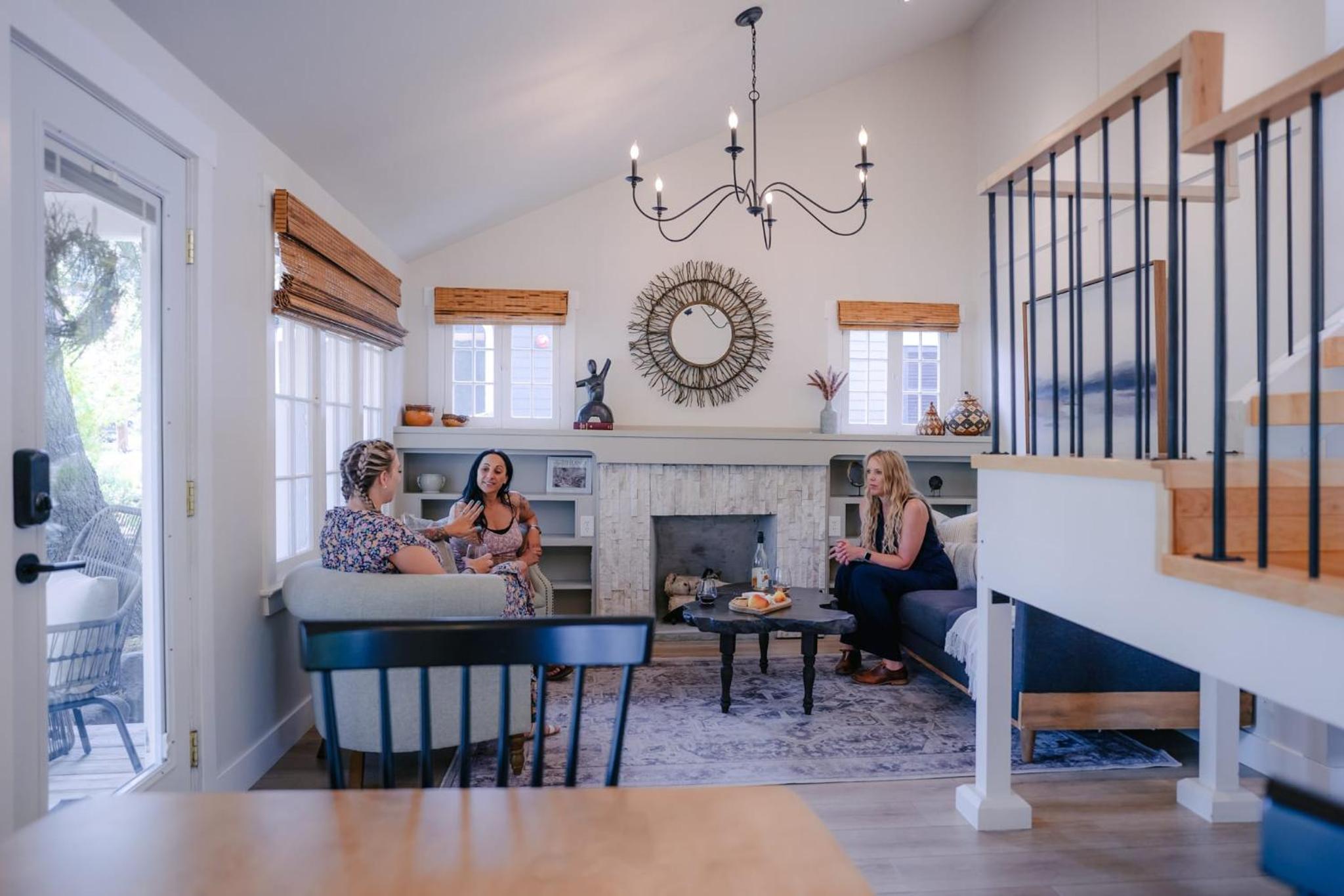 Ashland Vacations - Swank House on Main St in Ashland - Property Image 32