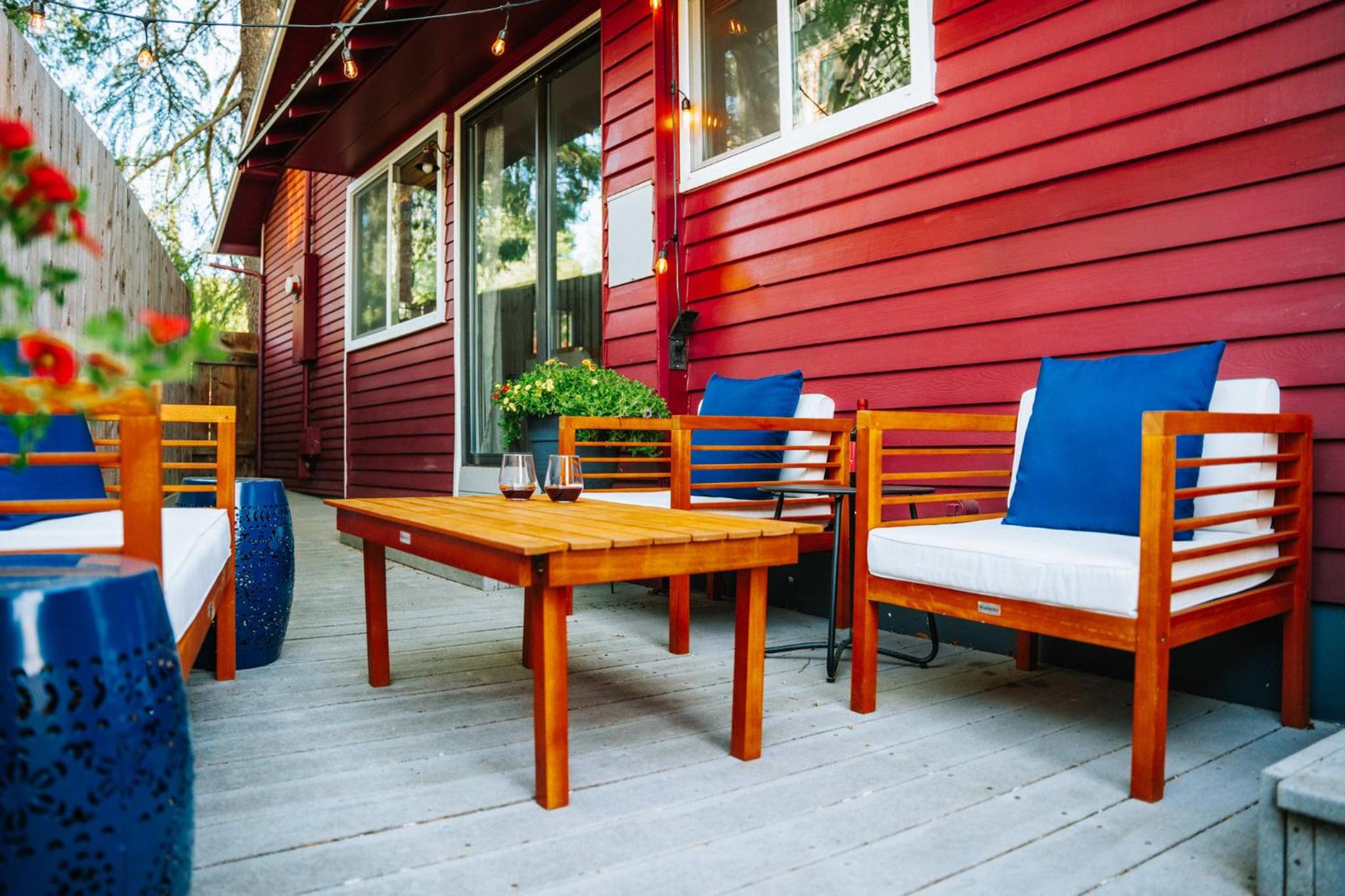 Ashland Vacations - Swank House on Main St in Ashland - Property Image 17
