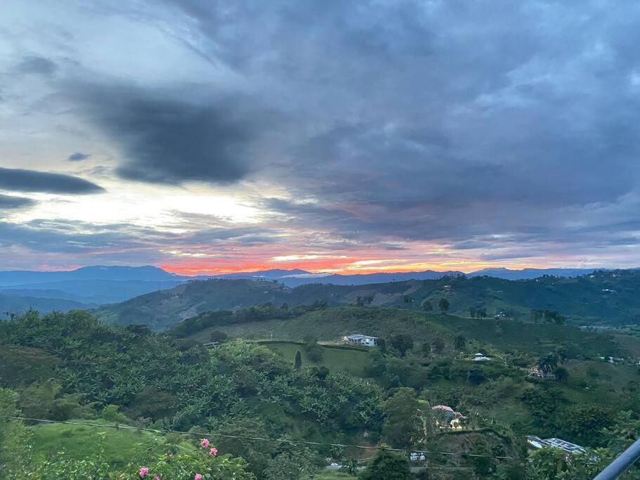 Cabaña entre las montañas Tierra Mia - Eje Cafetero