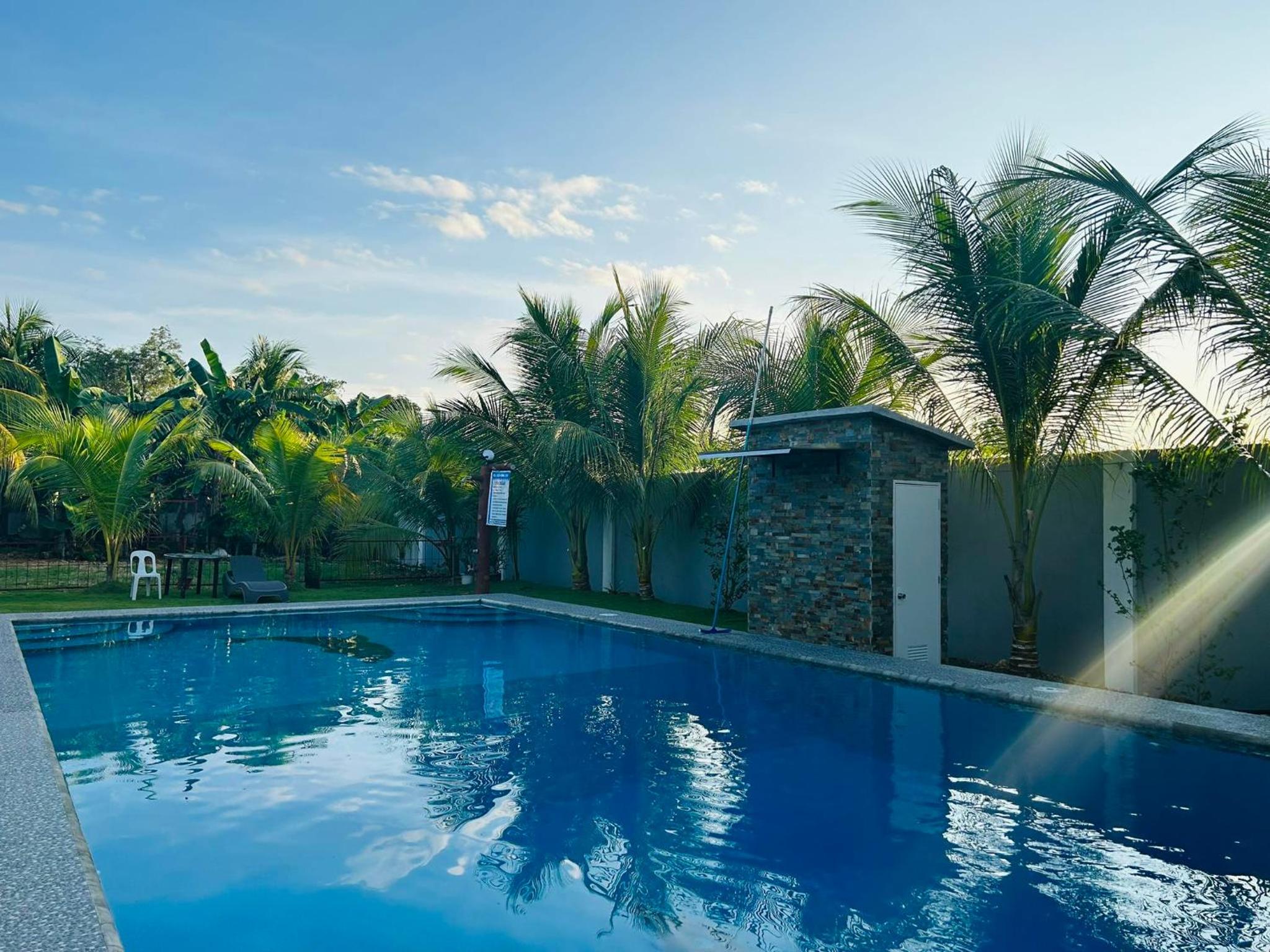 Hill View Home Stay Bohol view 3