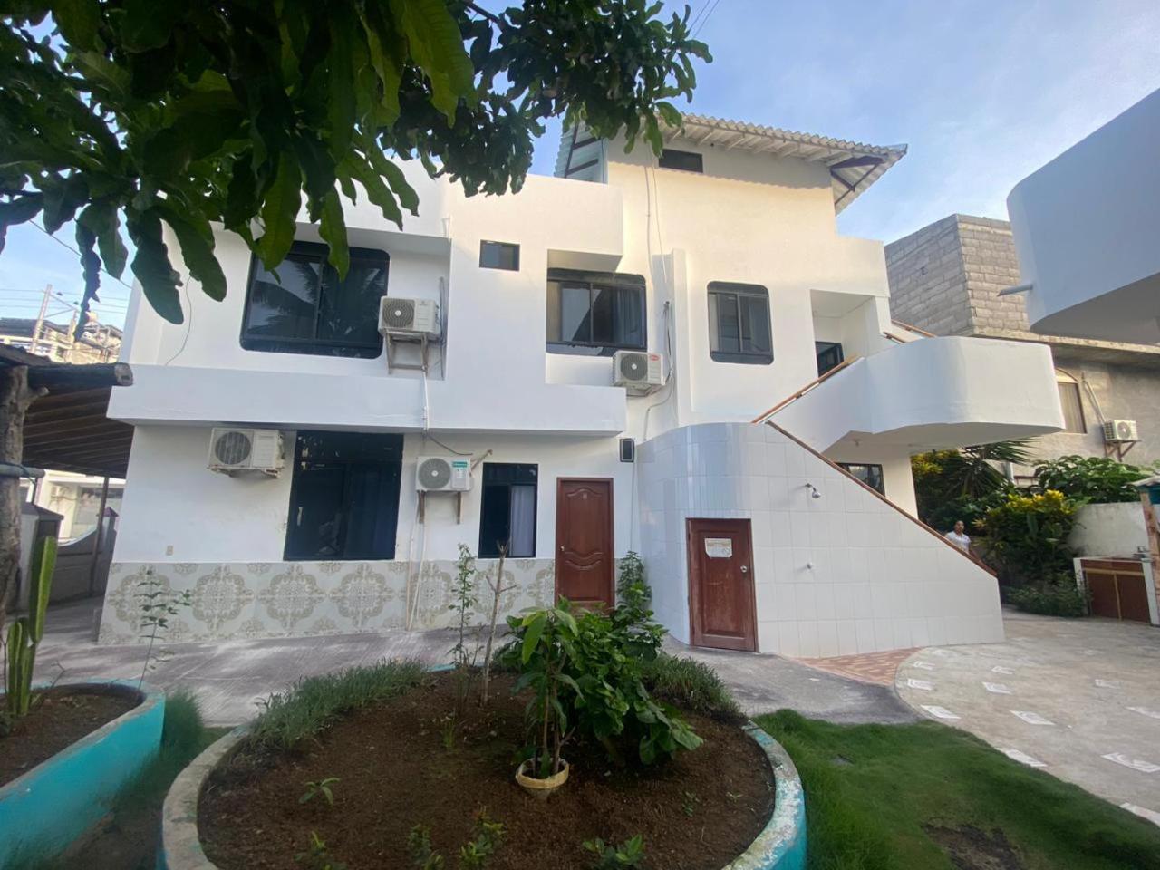 Hostal Brisas Del Mar