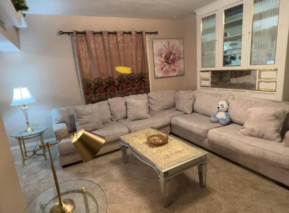 Bright High standing apartment
