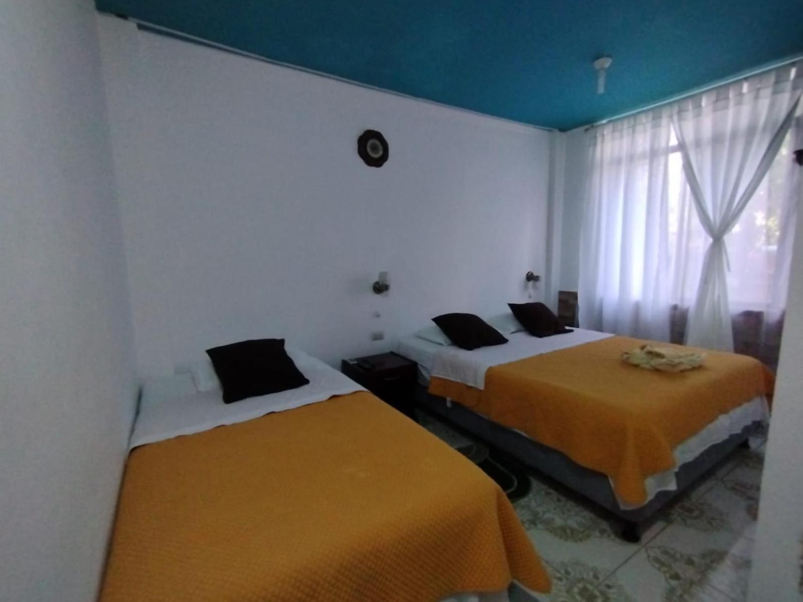 Hostal Brisas Del Mar